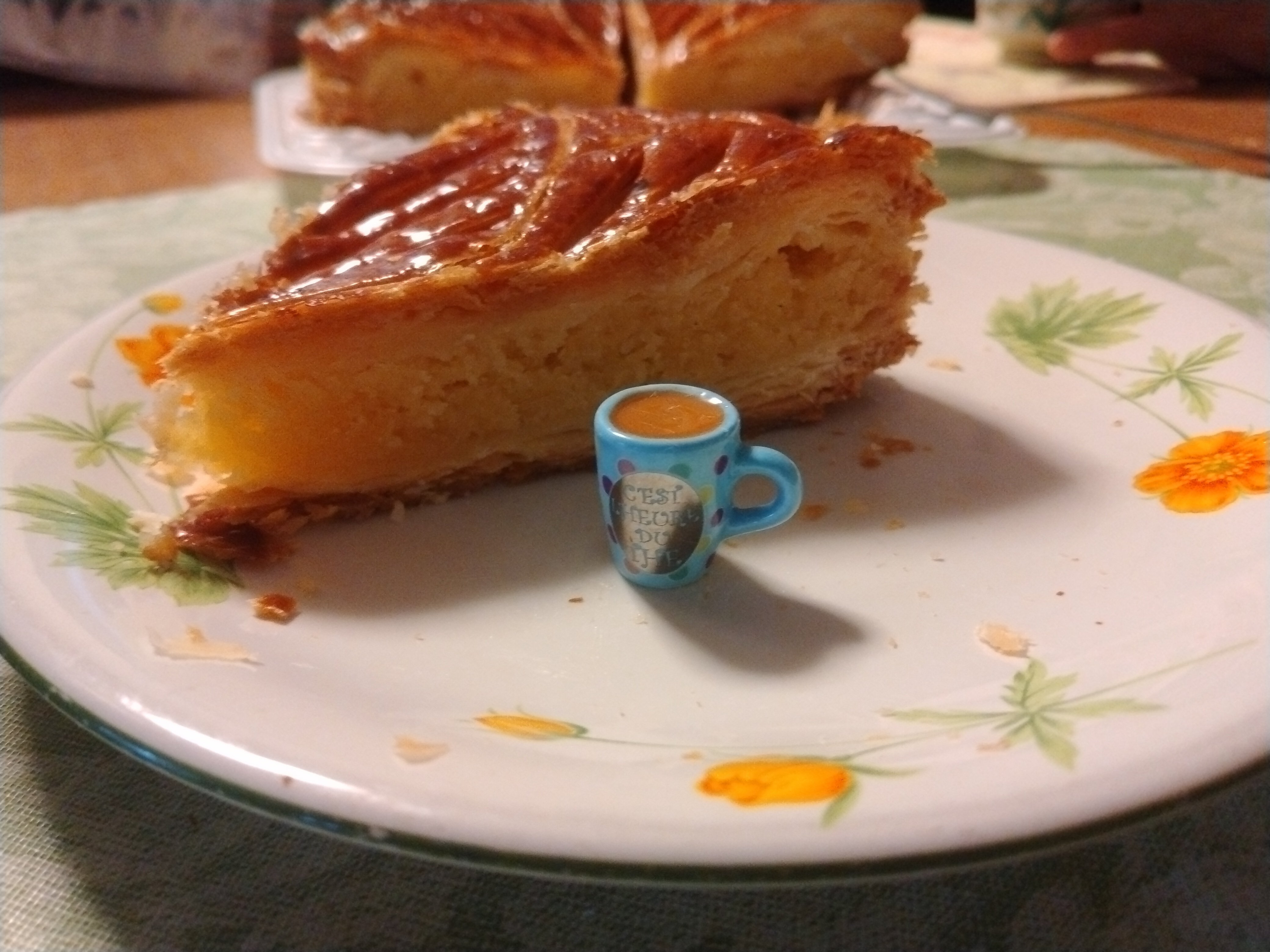 2023年1月に食べたガレット・デ・ロワ｜eneo