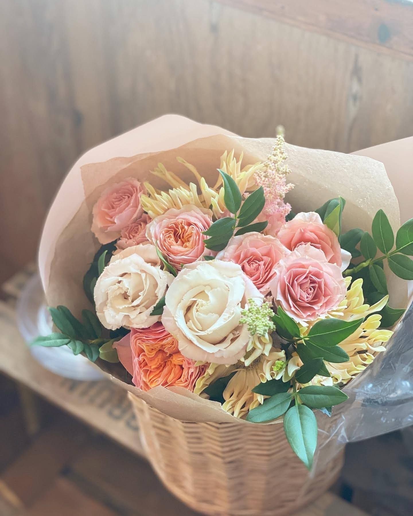 花鳥装飾の八角形引き出し 花鳥装飾の八角形引き出し