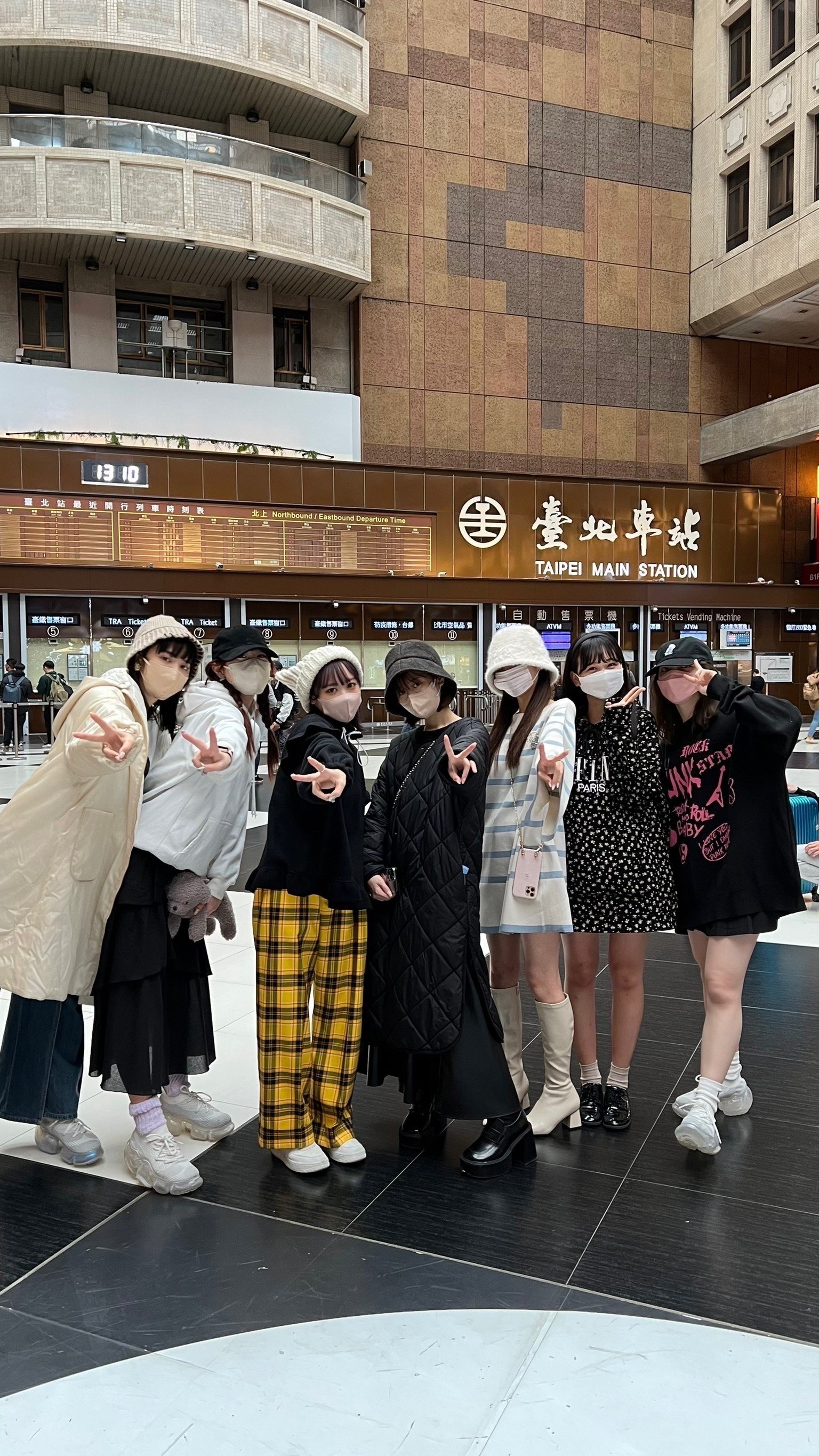 FRUITS ZIPPER初の台湾イベント 密着レポート｜ASOBISYSTEM / アソビ