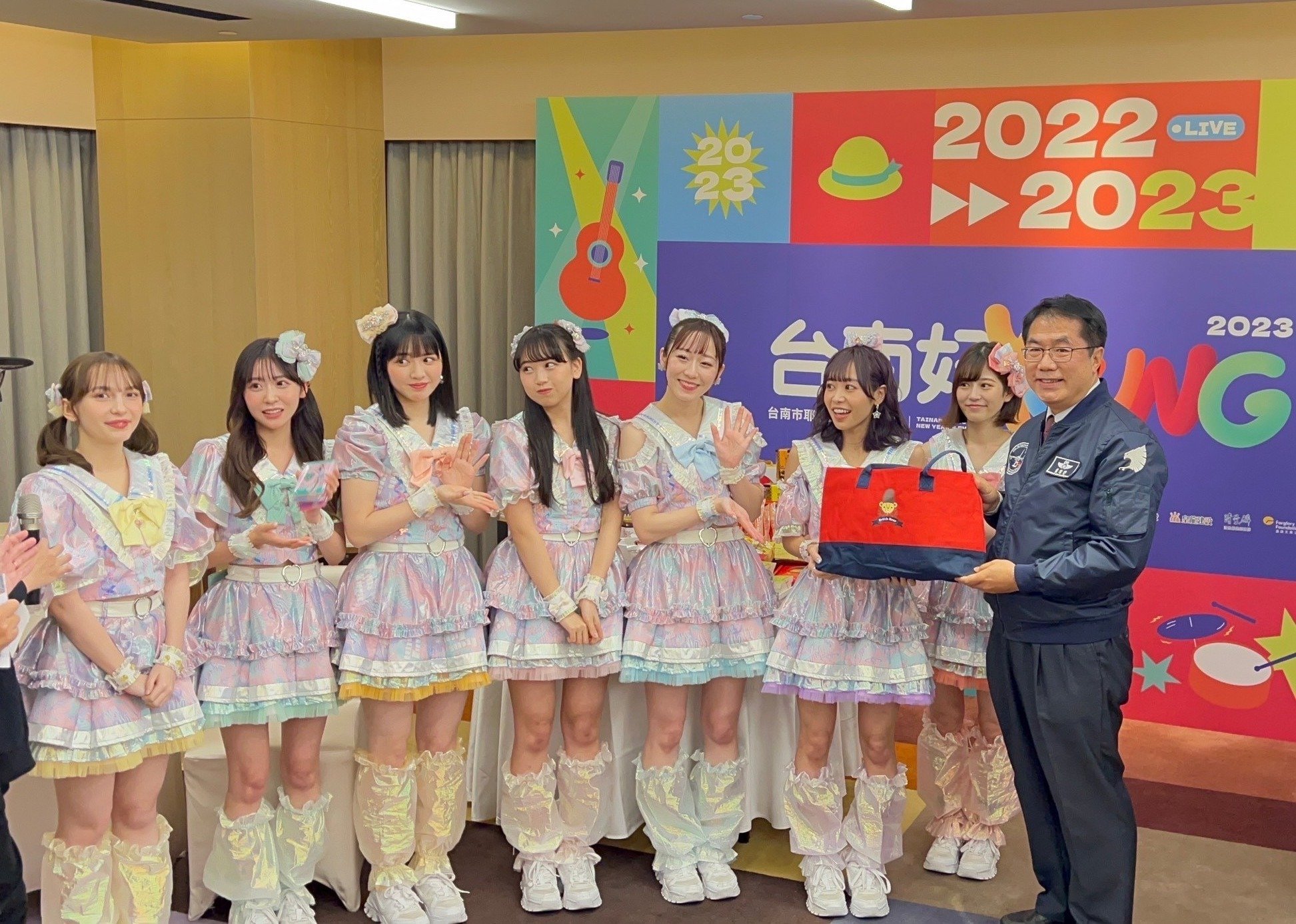 FRUITS ZIPPER初の台湾イベント 密着レポート｜ASOBISYSTEM / アソビ