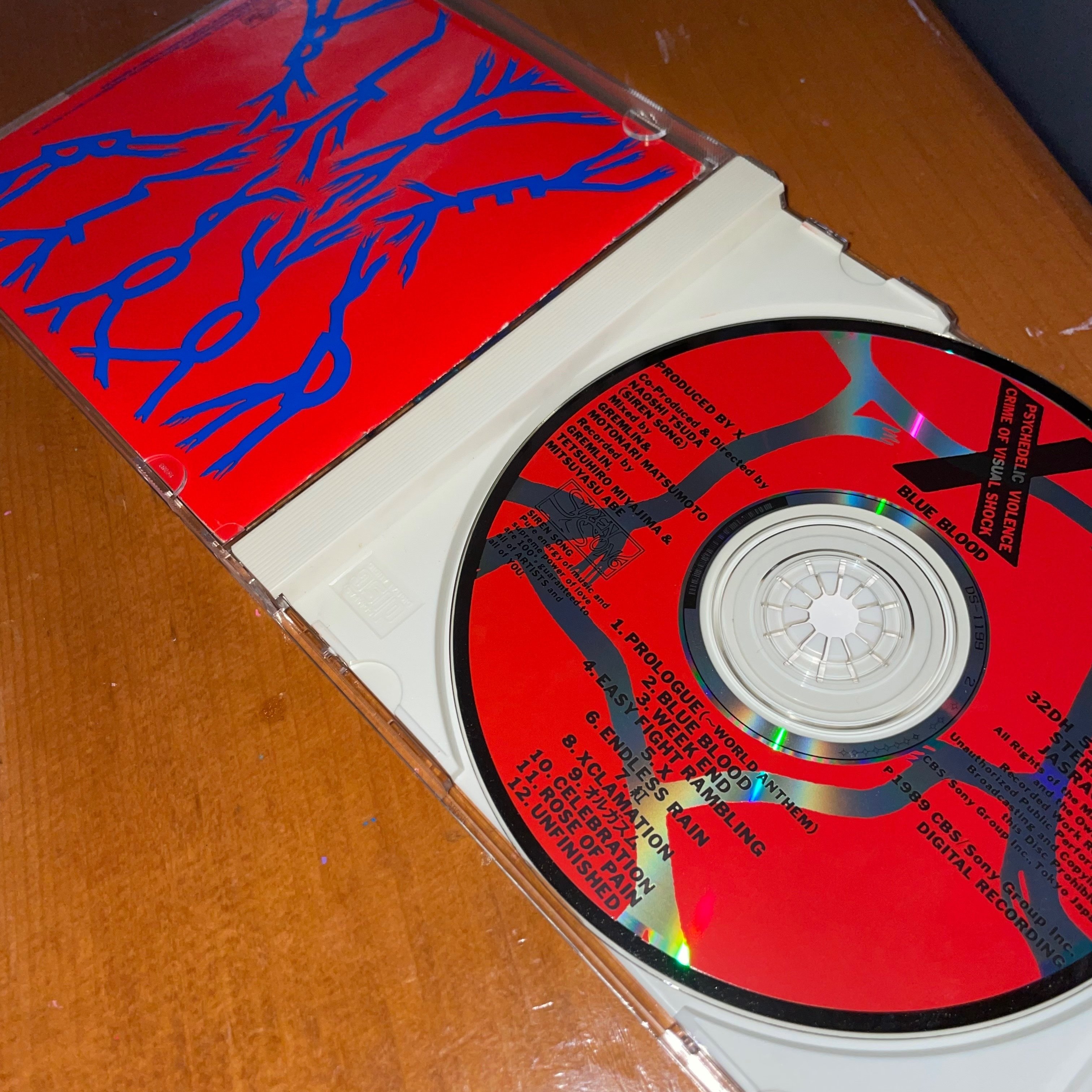 X JAPAN の『BLUE BLOOD』を聴いてみた編｜内山 結愛