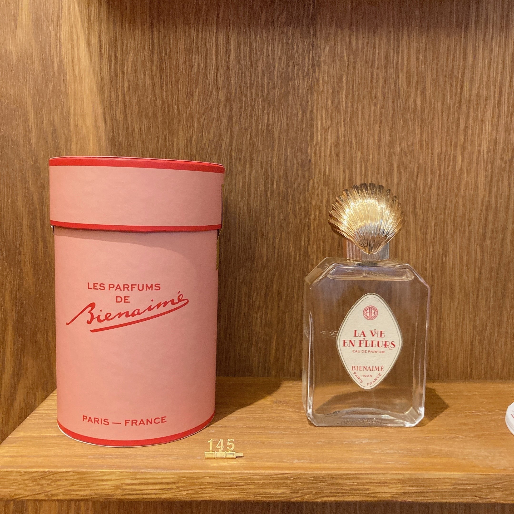 ビアンネメ（Bienaimé）：1935年創業、パリ発 のビューティーブランド