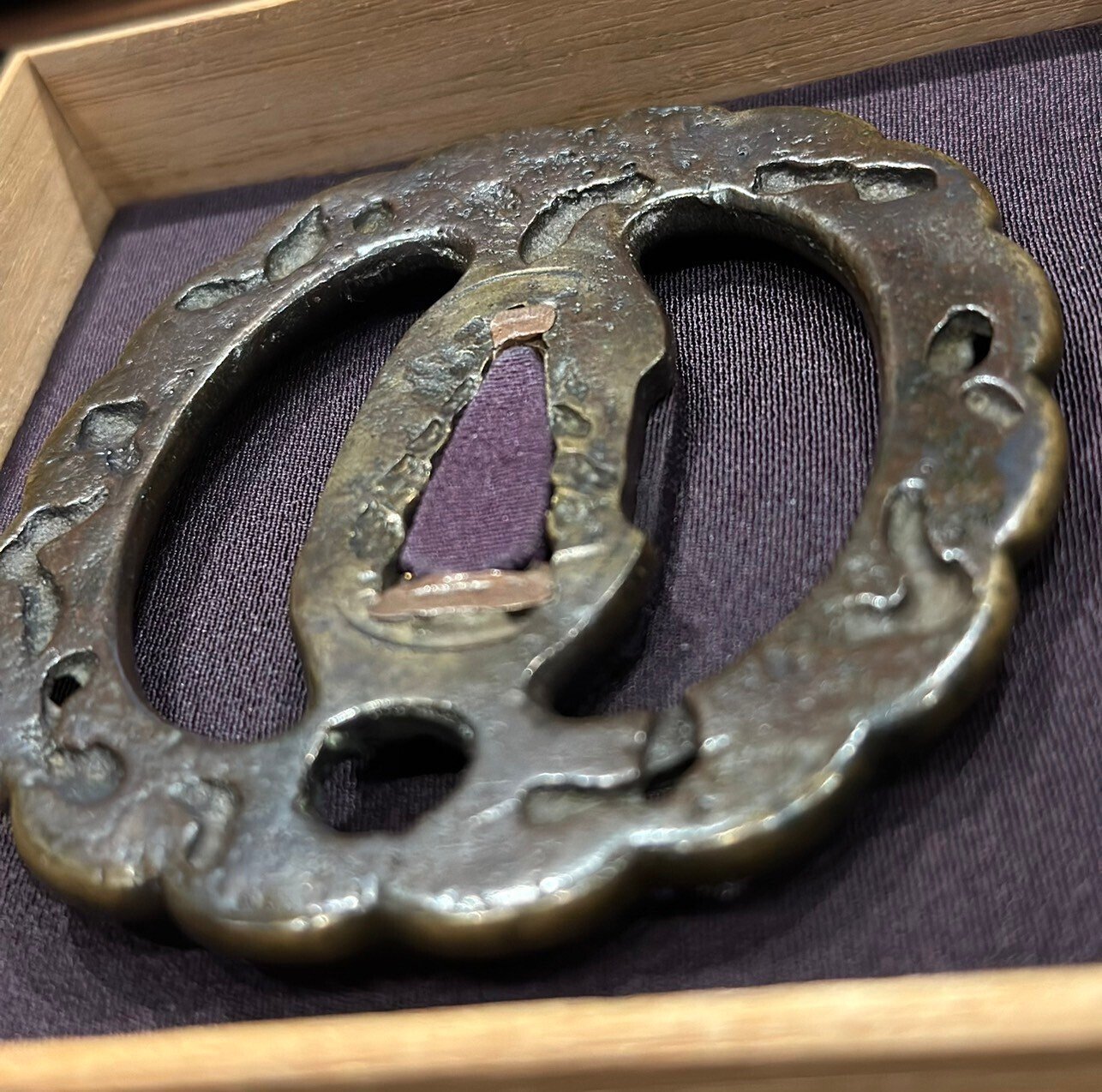 特別価格⇒古い時代の刀の鍔 獅子の我が子の崖落とし 特別価格⇒古い時代の刀の鍔 獅子の我が子の崖落とし - メルカリ