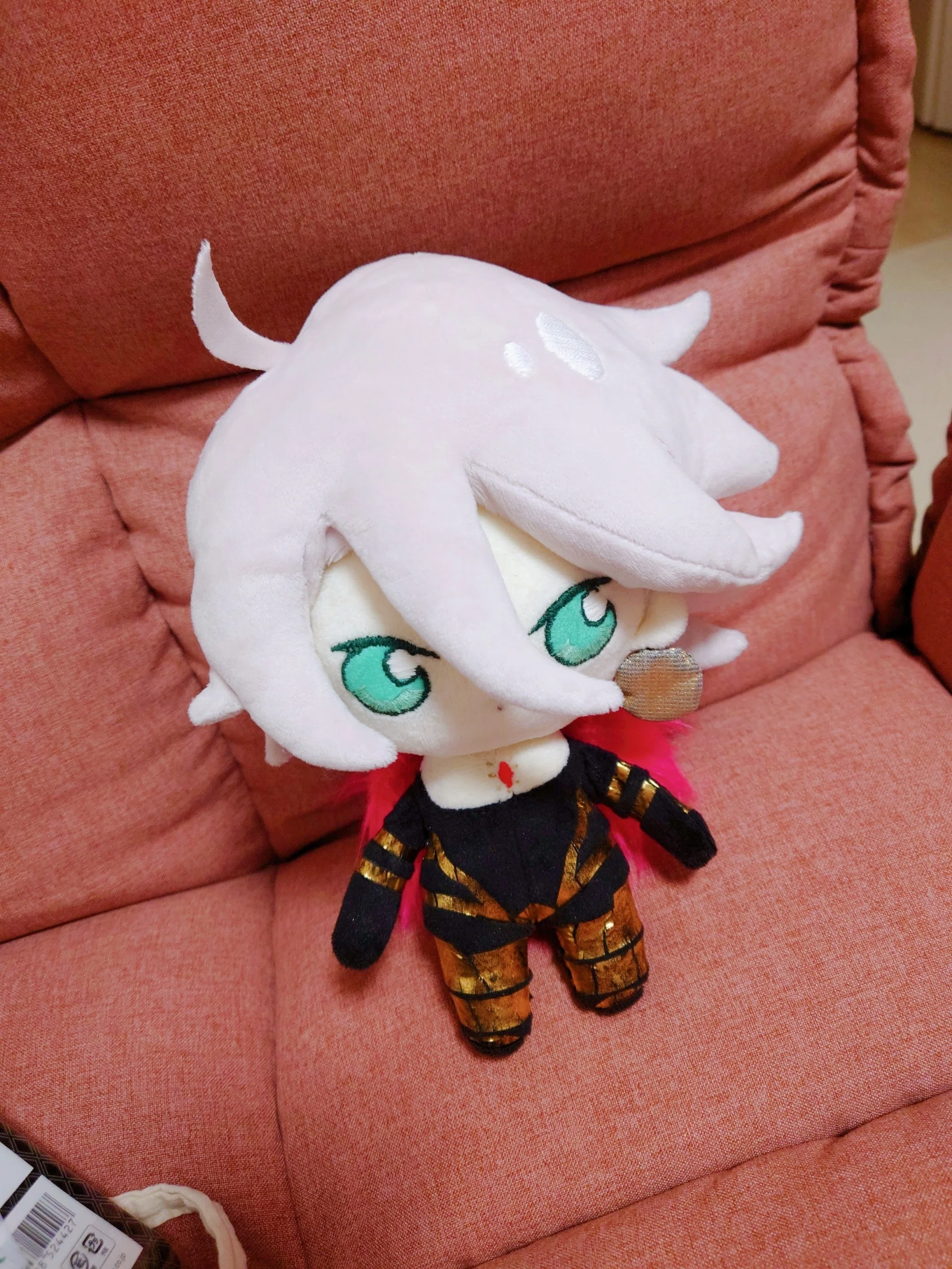自作ぬいがそろそろ1歳なので変わったところを見ていく｜うさなぎ/紗々崎