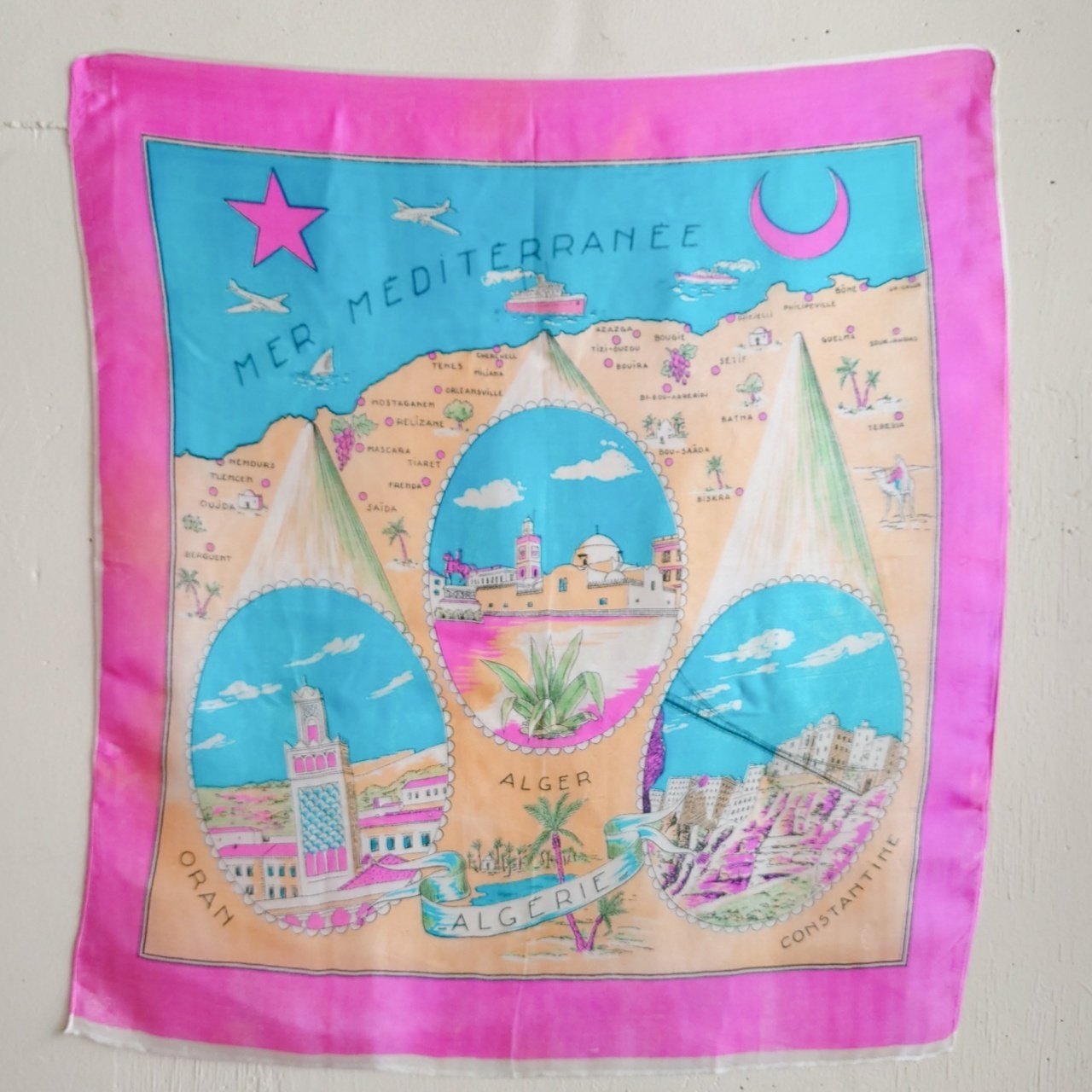 ◇【ヴィンテージ布・イタリア蚤の市購入】レトロフラワー柄