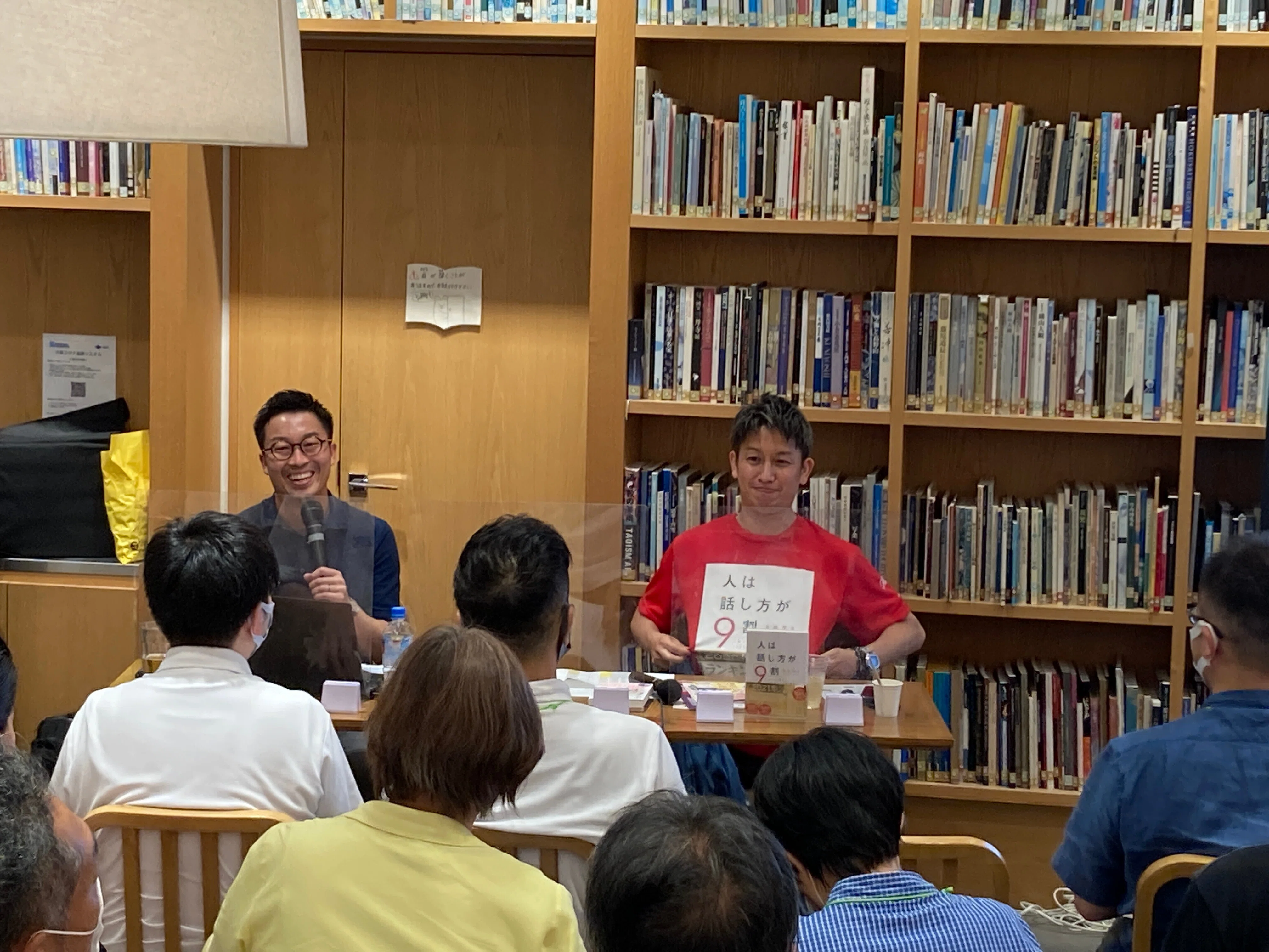 本はどうやったら売れるのか？ 出版営業が語る「100万部のつくり方