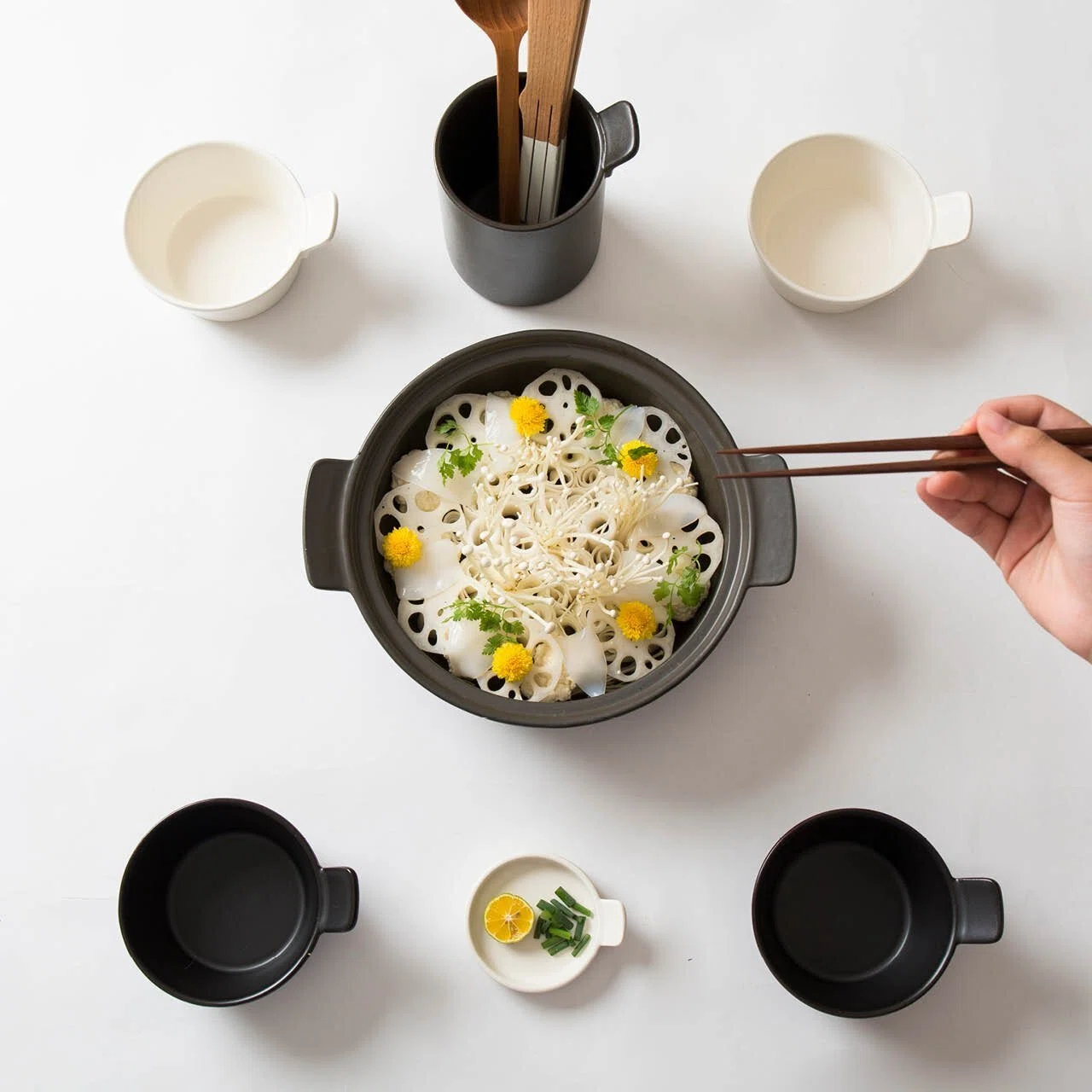 シンプルでおしゃれ！揃えたくなる鍋セット｜sarasa design store