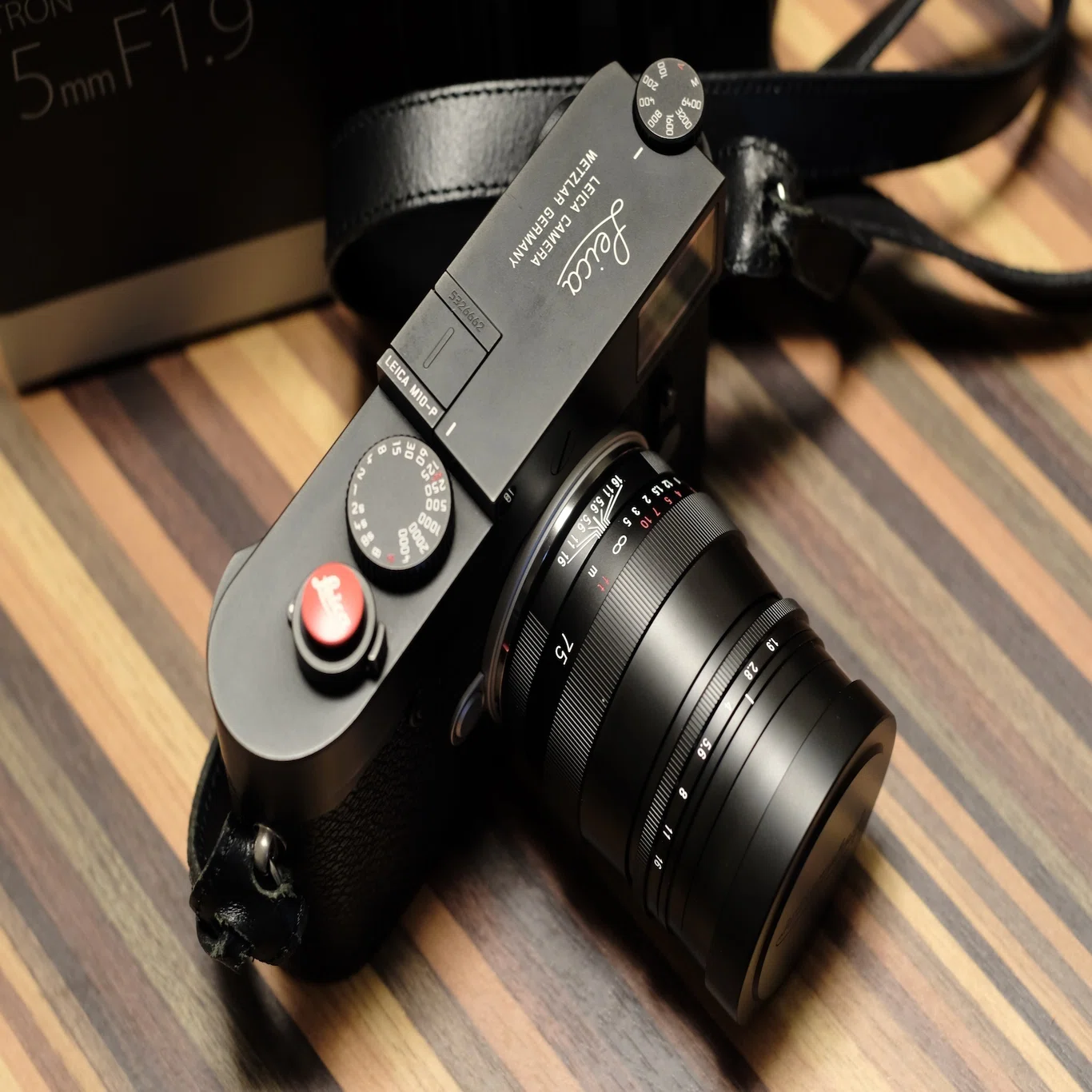 夢の中望遠 Voigtlander Ultron 75mm F1.9をM10-Pにお迎え｜飯田有抄