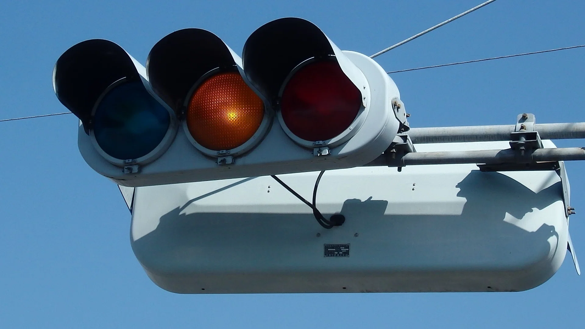 はな　信号機本物小糸工業製の車両信号機LED 藤岡-159】小糸樹脂製450㎜灯器と赤点滅のみの小糸S型ブツブツレンズ