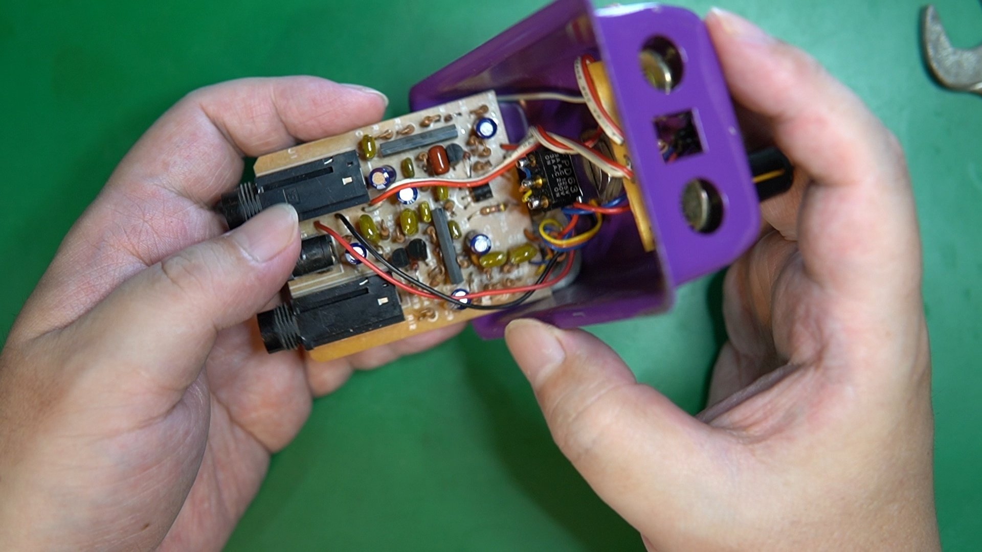 Guyatone WR2 WAH ROCKERの修理｜ebi-san