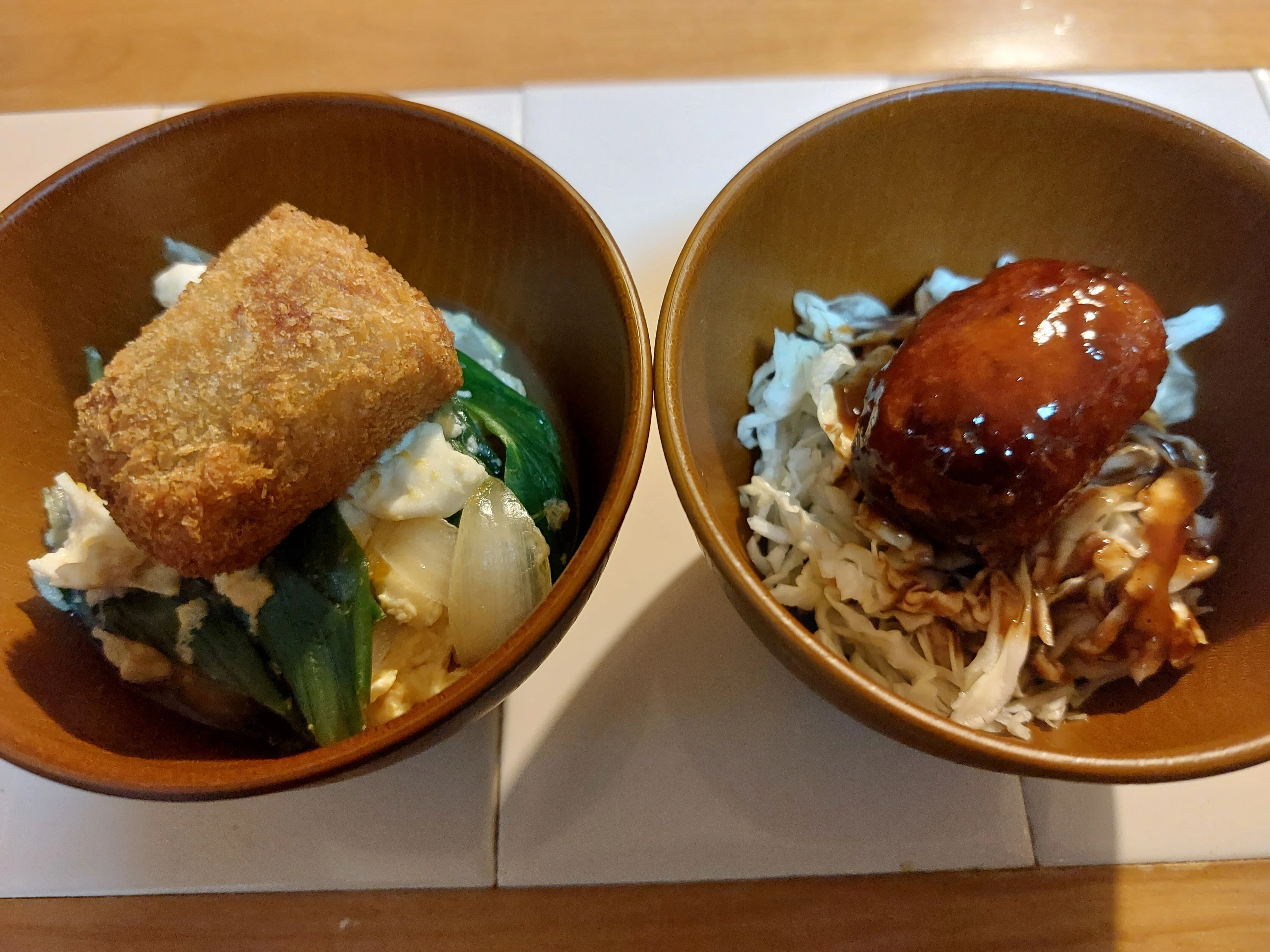 コロッケ丼ってありそうでないから。｜tokeiya