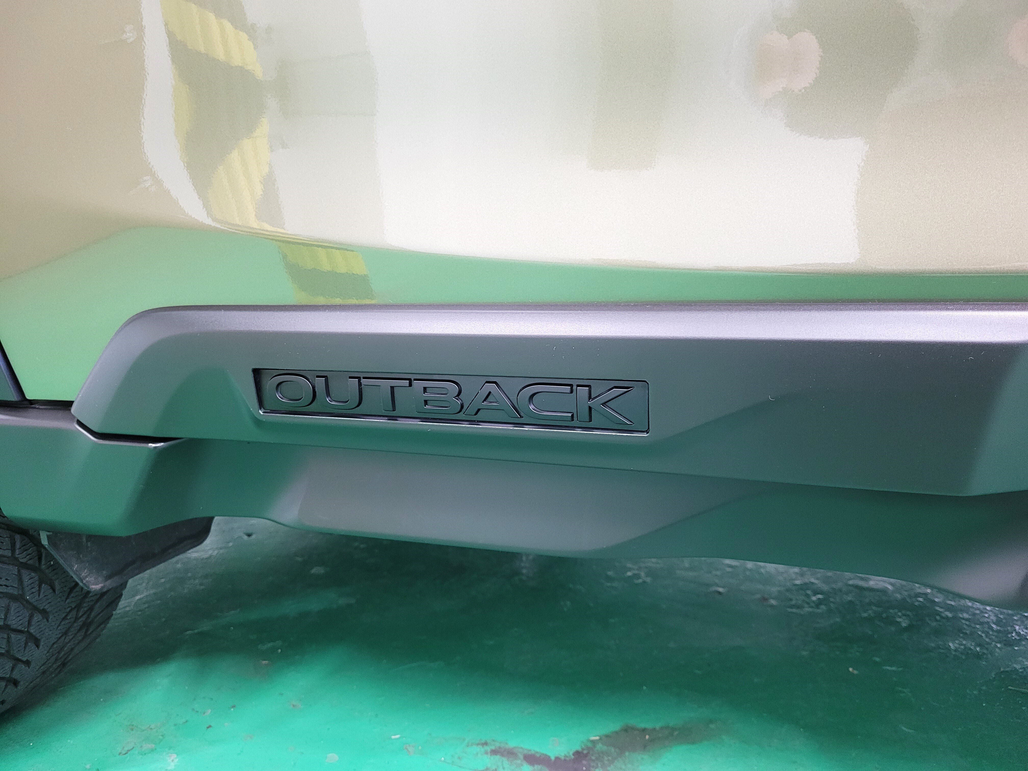 施工事例 スバル アウトバック 新車購入時にディーラーでWダイヤモンド