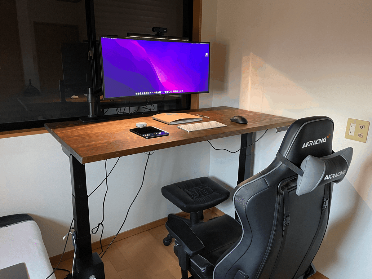 IKEAカールビー天板 + Flexispot E7 スタンディングデスクセット 1ヶ月レビュー】電動昇降デスク、実際どう？（IKEA天板