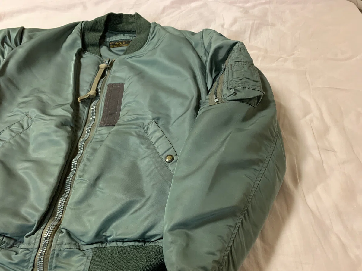 古着】MA-1フライトジャケットの年代の見分け方【ヴィンテージ 