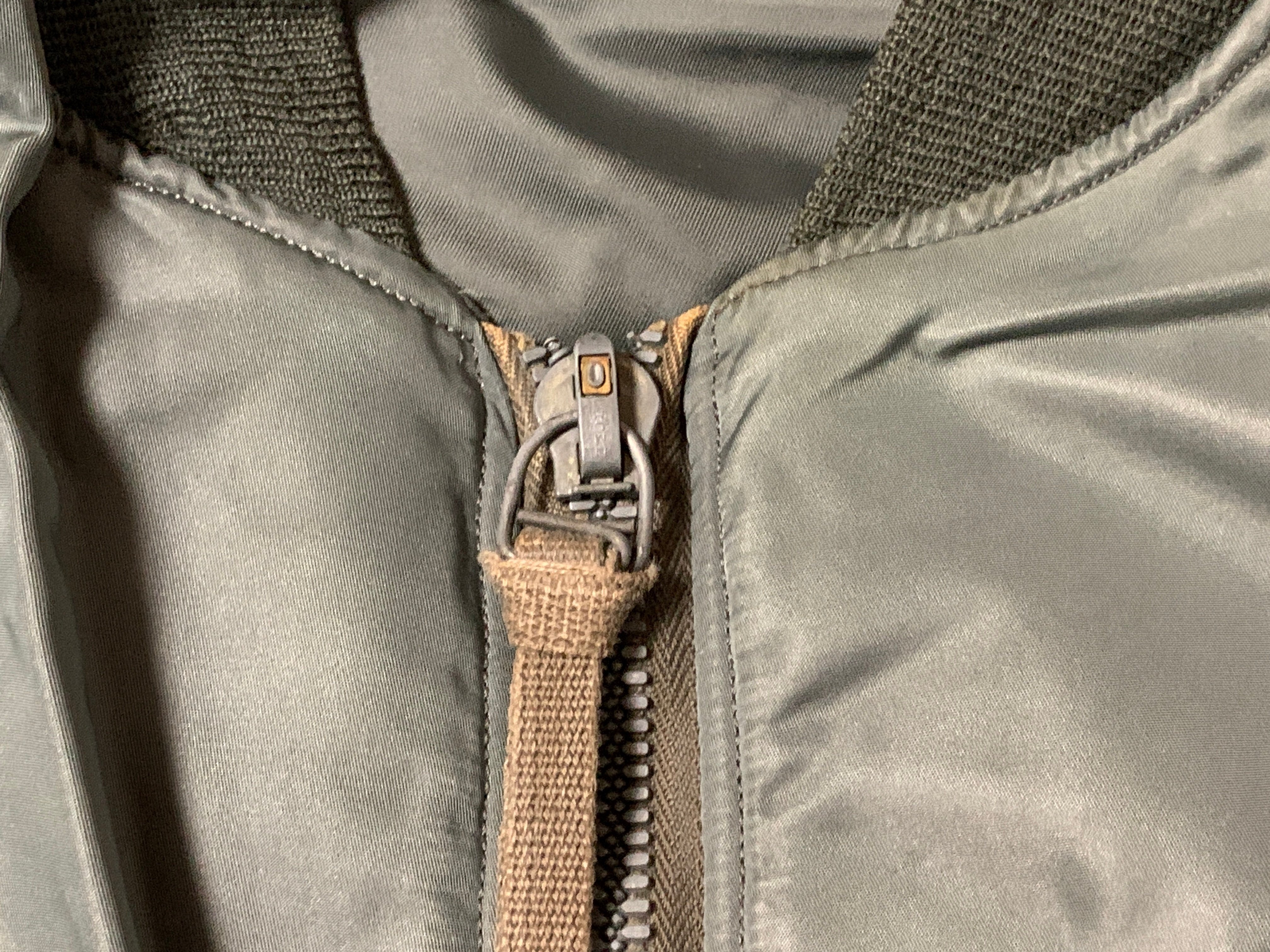 古着】MA-1フライトジャケットの年代の見分け方【ヴィンテージ