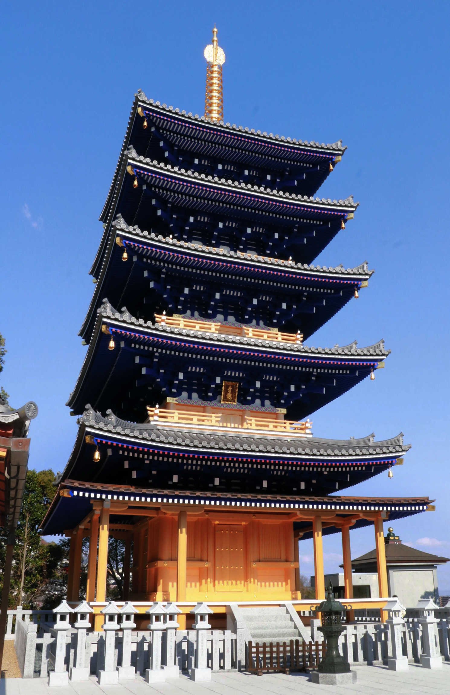 木造建築の粋。思わず見とれる多重塔｜神戸新聞公式「うっとこ兵庫」