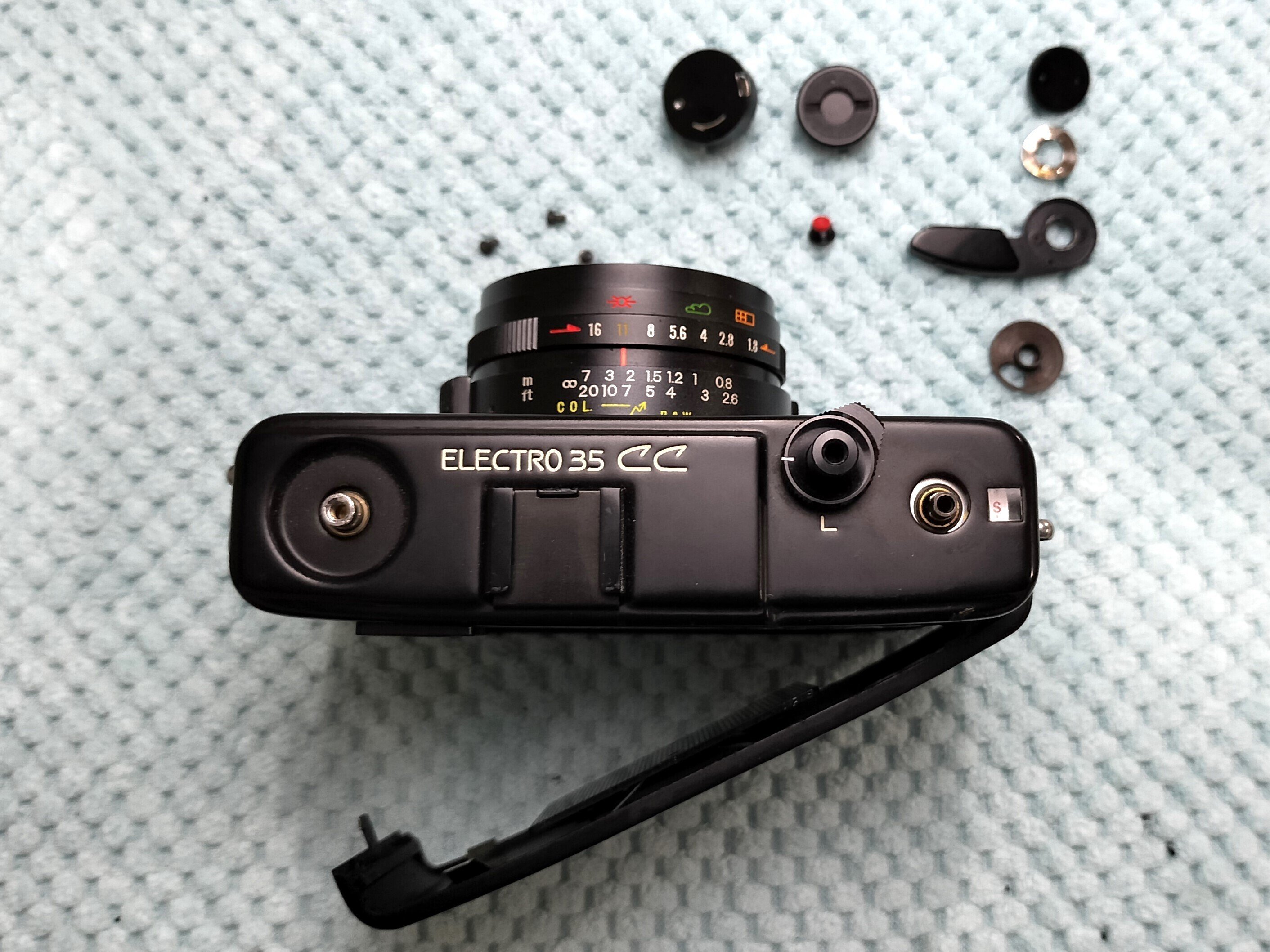 分解整備済み YASHICA ヤシカ 35 CC フィルムカメラ 実用品 楽天市場】【整備済】【保証付 】 ヤシカ YASHICA ELECTRO 35CC