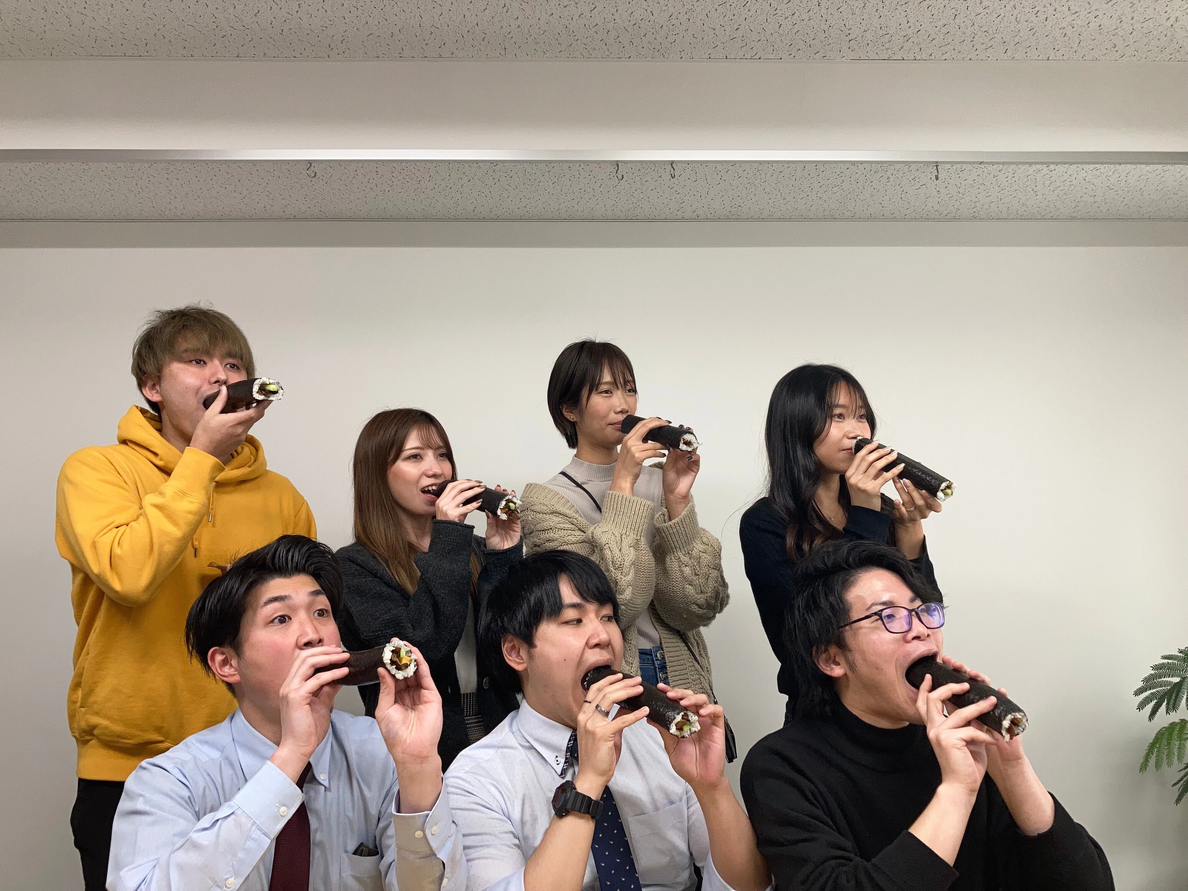 活動歴および当時の関連ビジュアル記録
