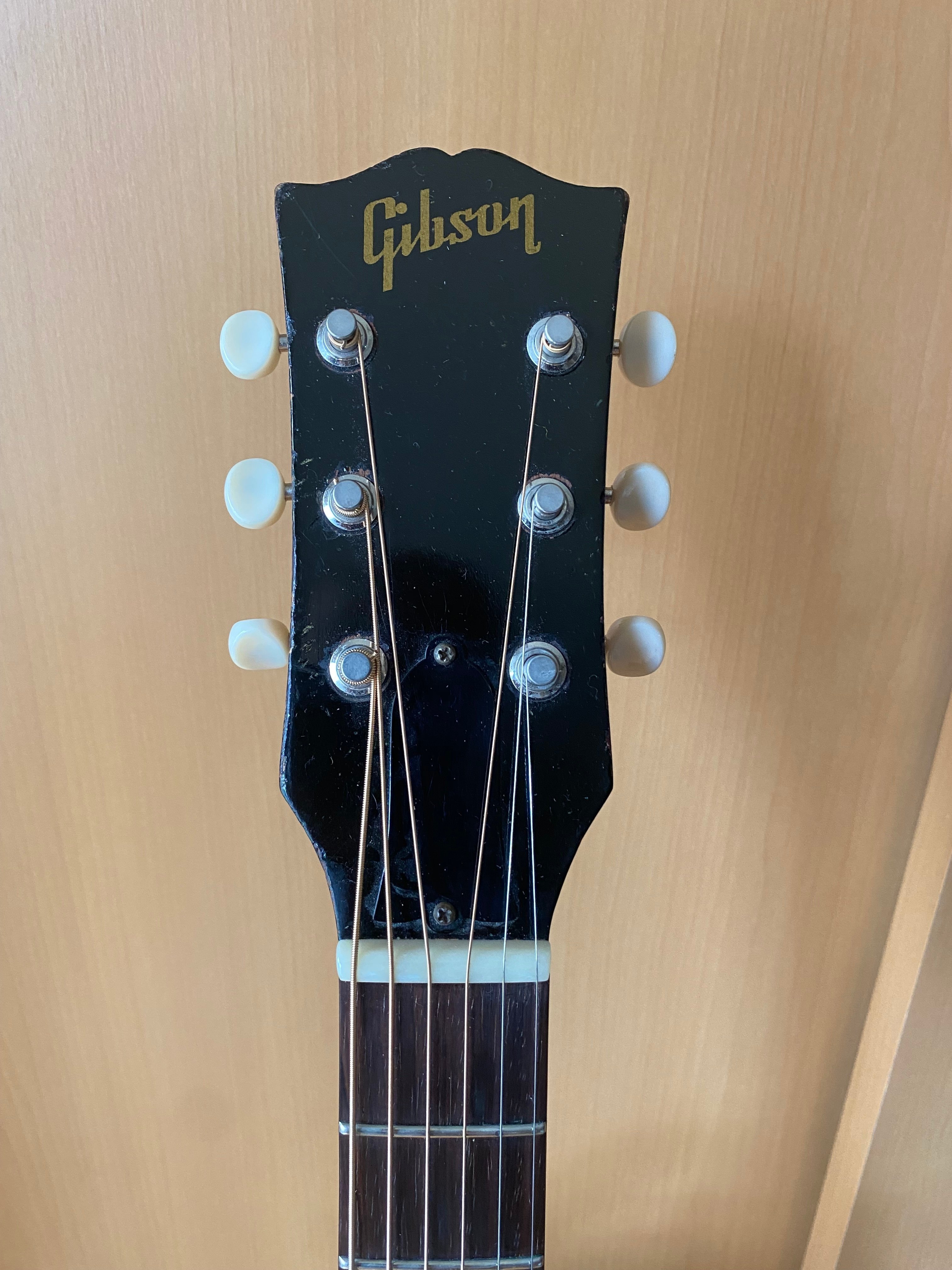 弾いていただきたいギター その⑤GIBSON J－50（1957年製