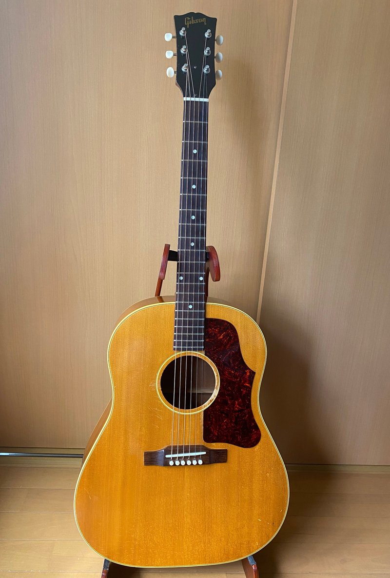 弾いていただきたいギター その⑤GIBSON J－50（1957年製 