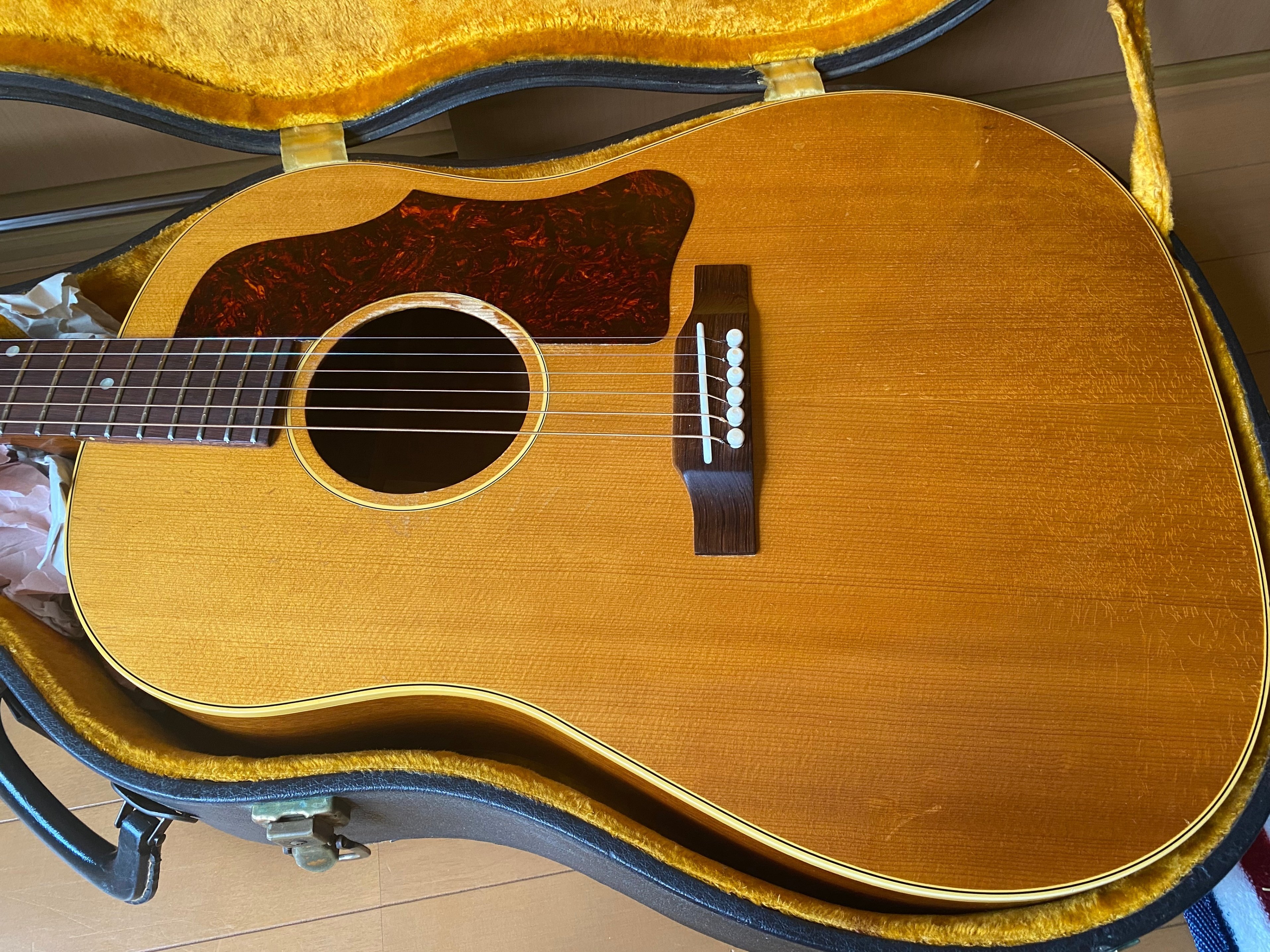 ァッション人気ブランドランキング 弾いていただきたいギター J－50 その⑤GIBSON ギター