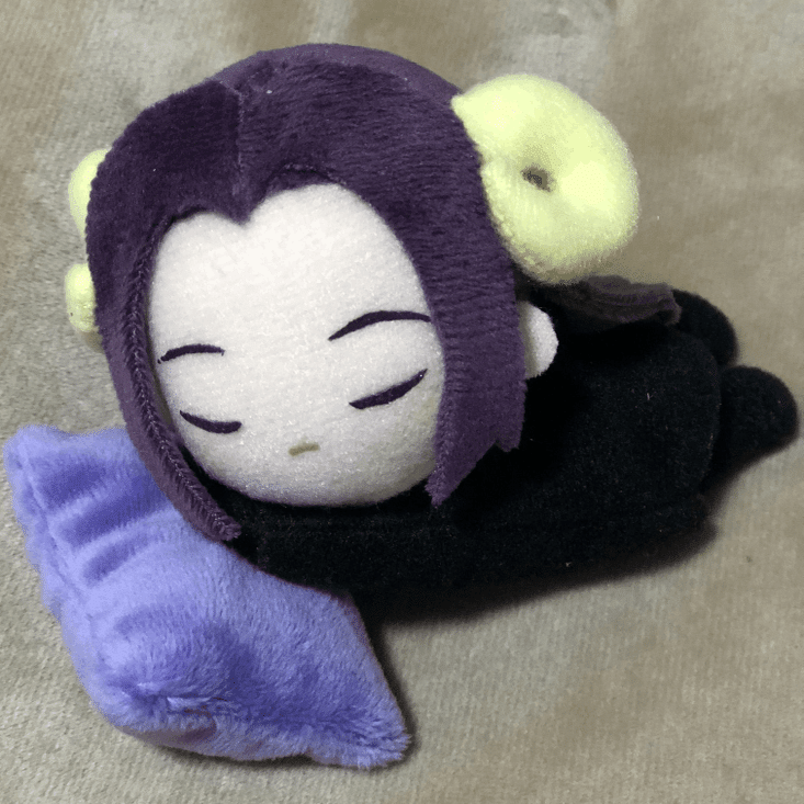 うつ伏せポーズのぬいぐるみ｜杢✂