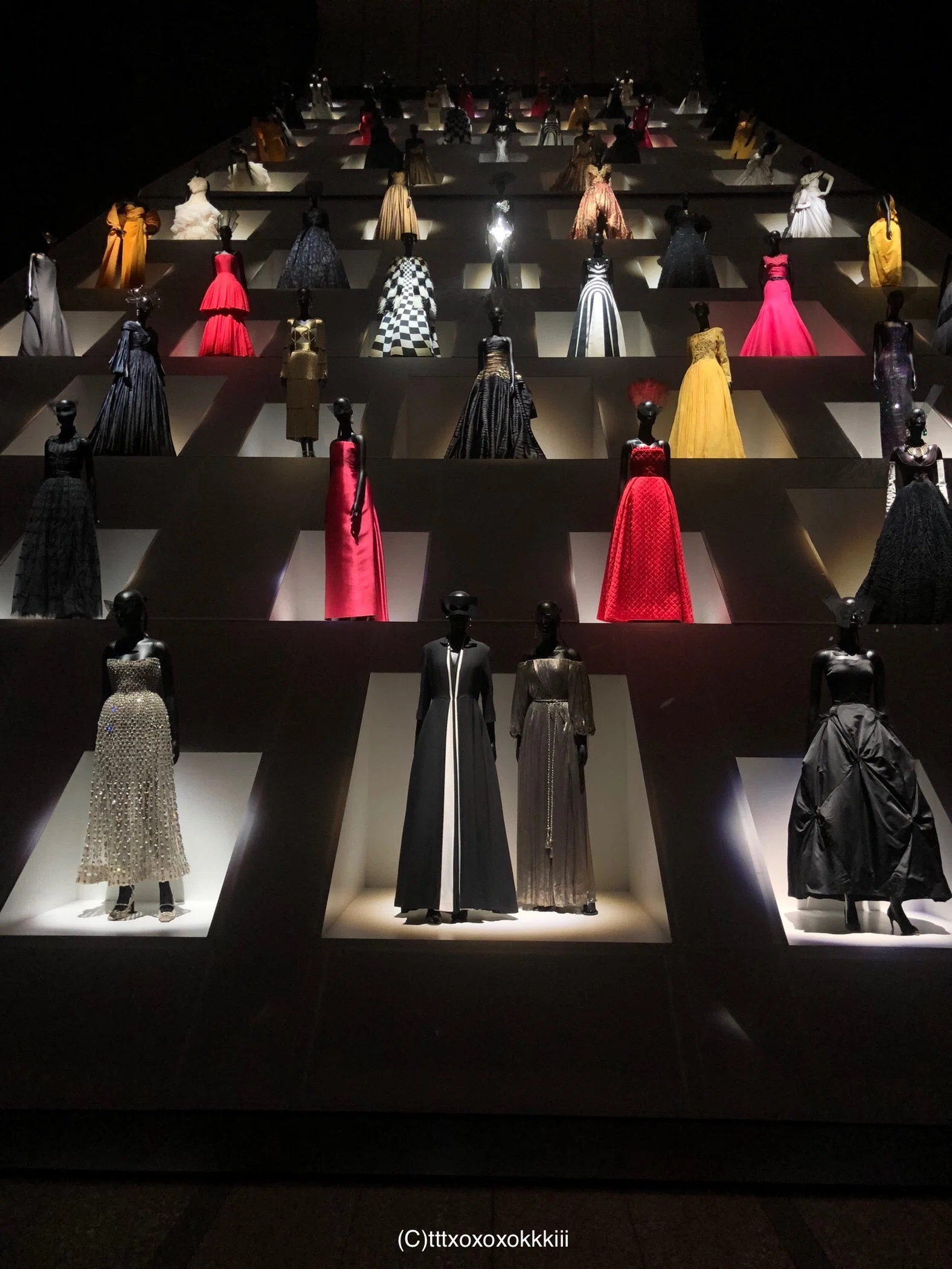 私が見た3つの “クリスチャン・ディオール、夢のクチュリエ” 展｜Toki
