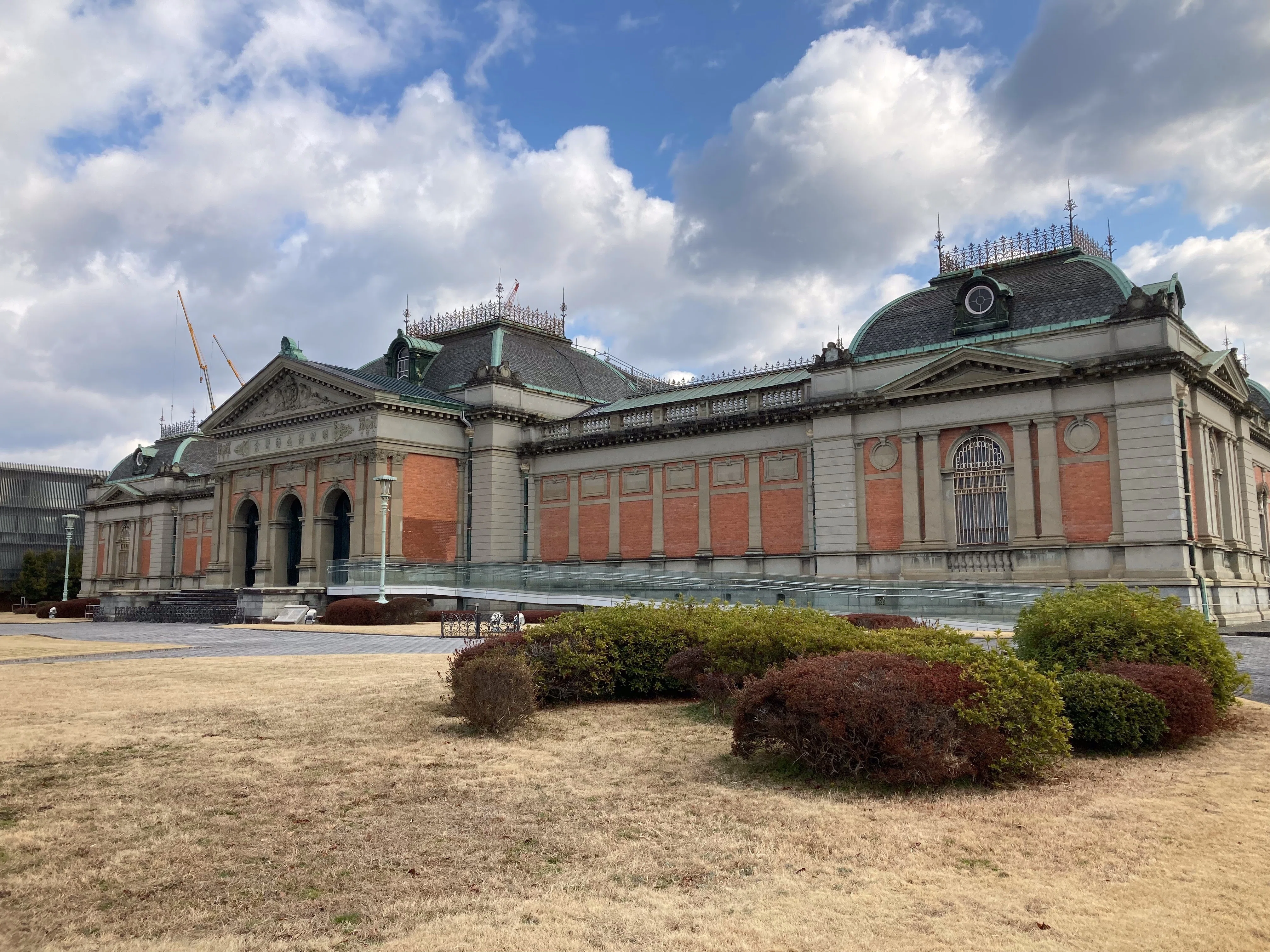 京都国立博物館など｜巾凡