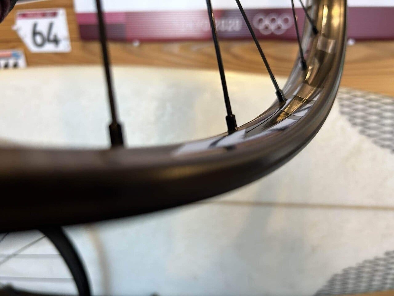 特価品情報】ZIPP ZERO MOTOカーボンホイール｜BIKE SHOP FORZA