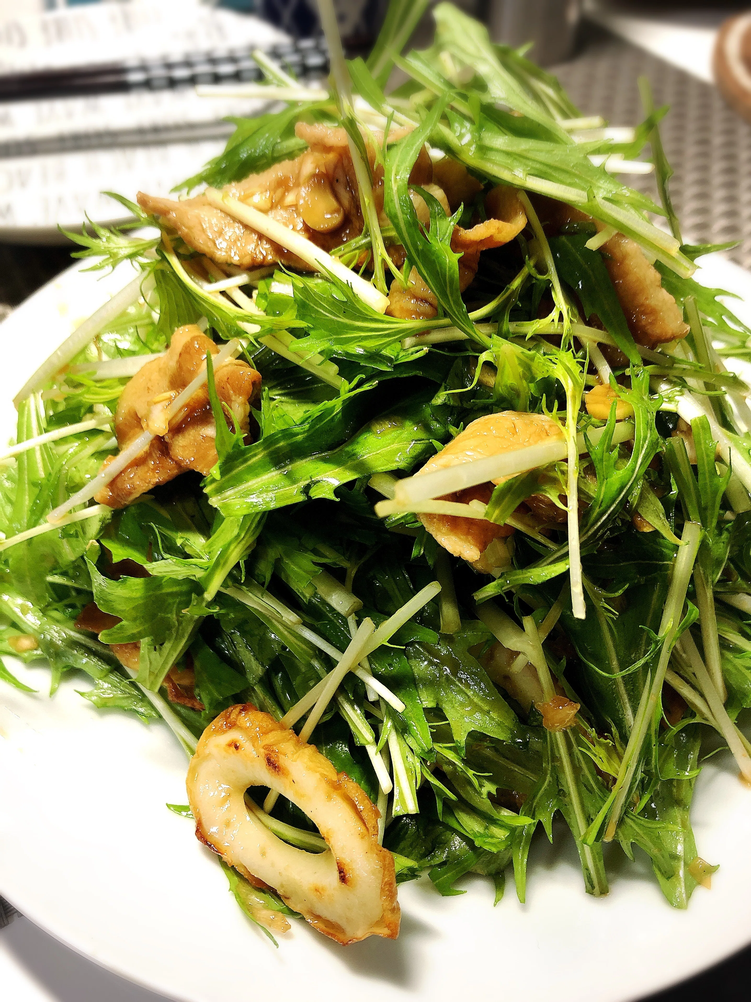 美味しいと大絶賛！水菜がペロリと食べれちゃう、豚しゃぶサラダ【今宵