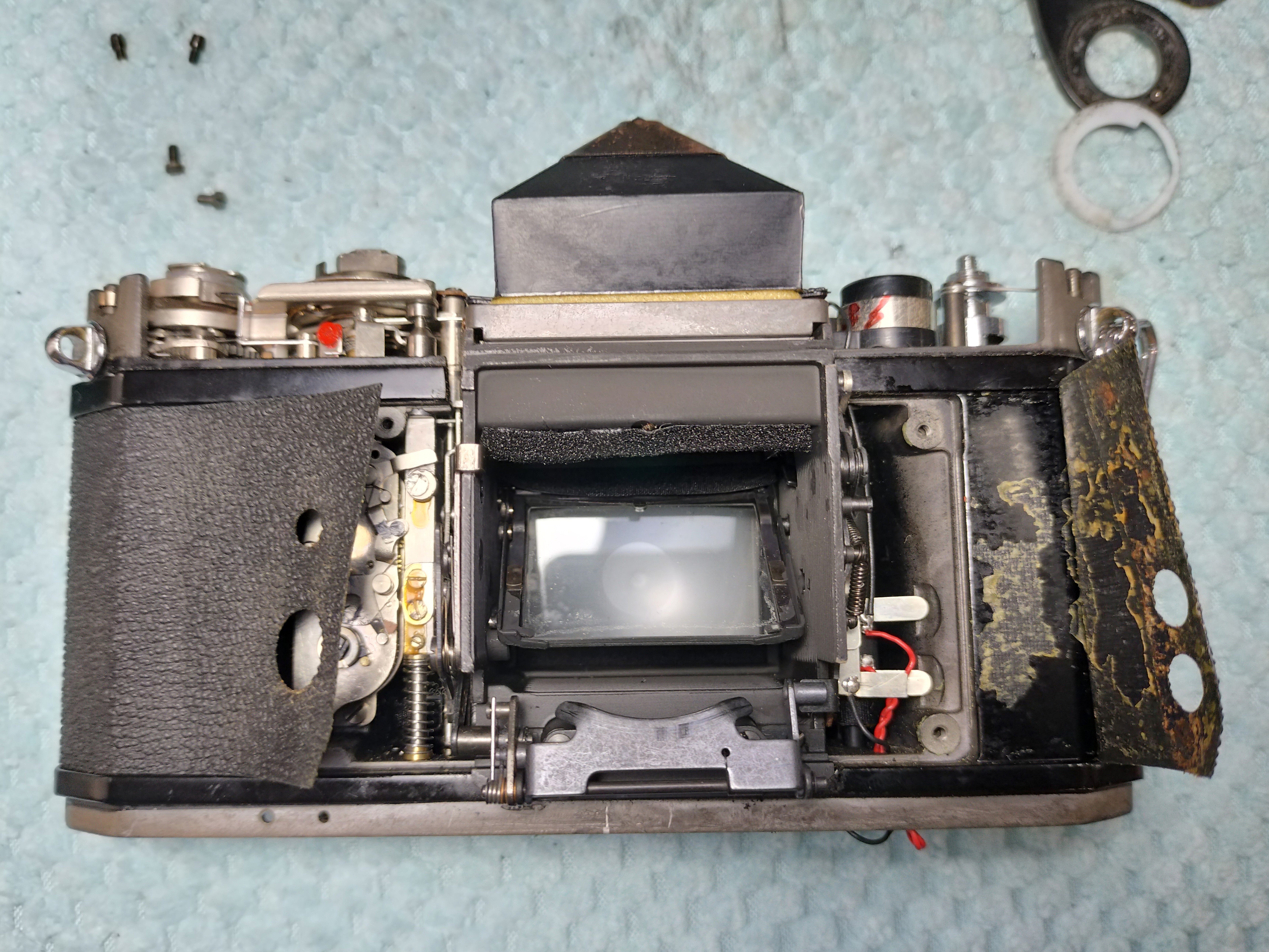 良品 pentax km ★スローガバナー注油済 ＊露出計動く ＊シャッター全速快調 ＊プリズム交換済 PENTAX KM フィルムカメラ修理 | 東京カメラリペア