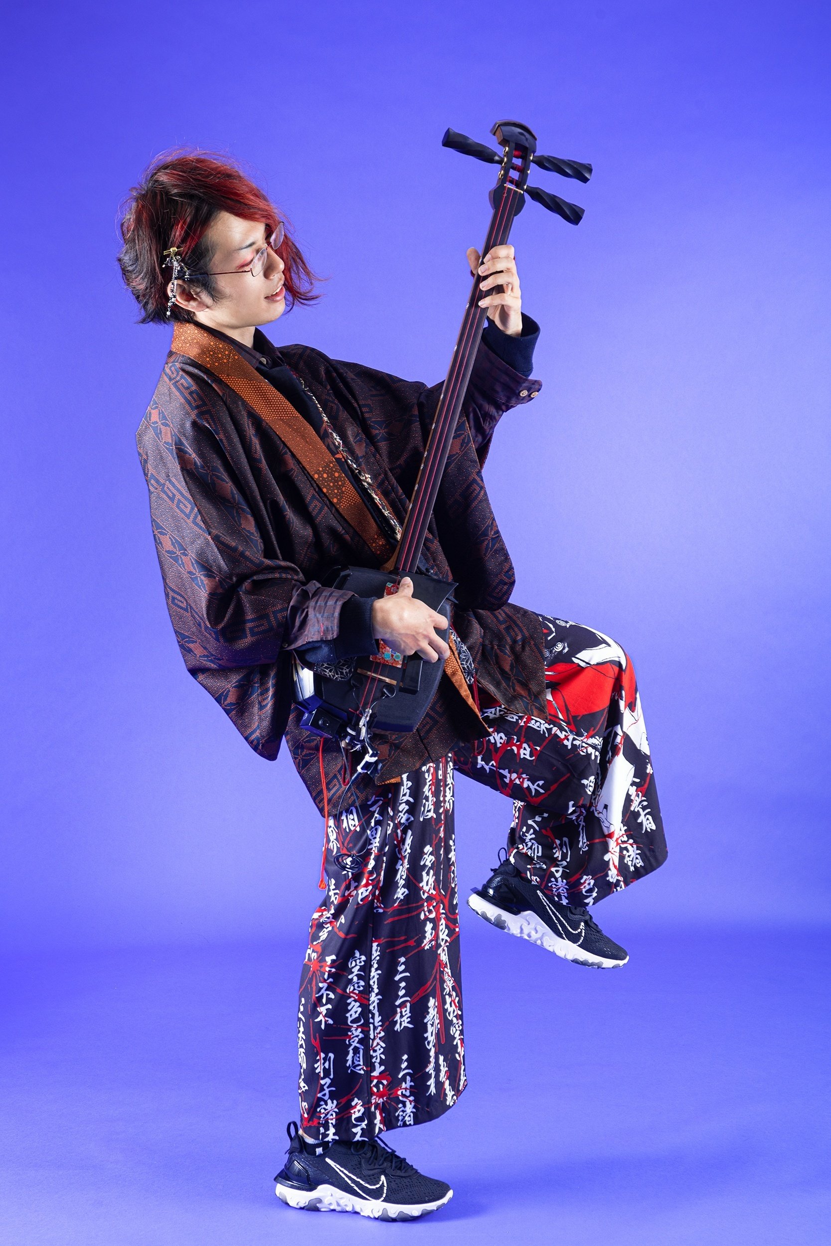 進化こそ継承！ロックな赤髪三味線野郎 #和楽器奏者八塩を知るタグ