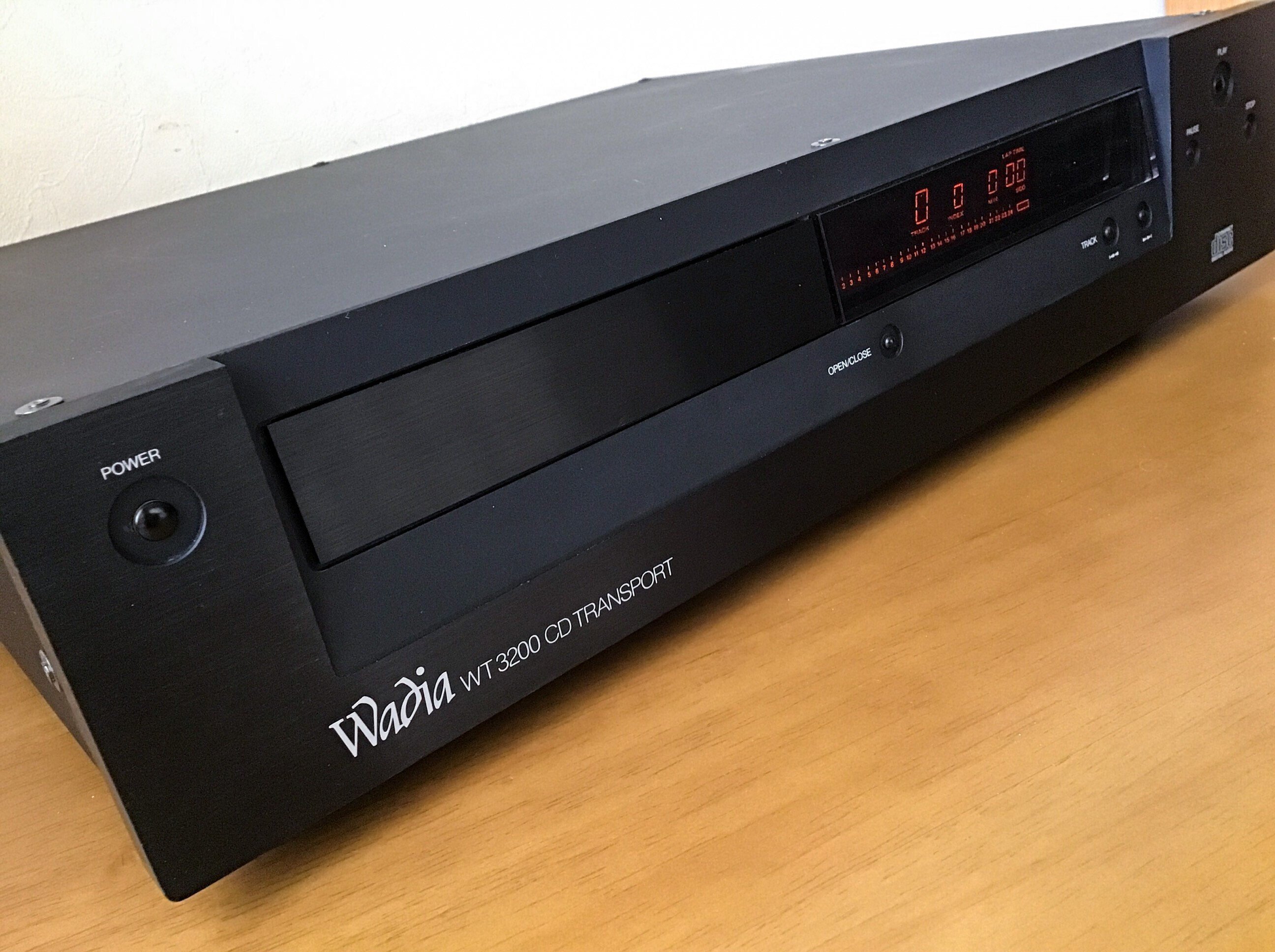 やるじゃん!CD!(Wadia WT3200編)|Satoshi Horibe やるじゃん!CD!(Wadia WT3200編)|Satoshi Horibe