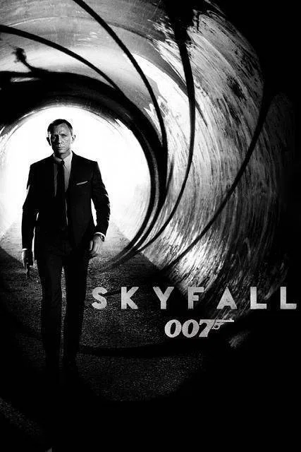 物語る映画ポスター15】007 スカイフォール｜たくまる