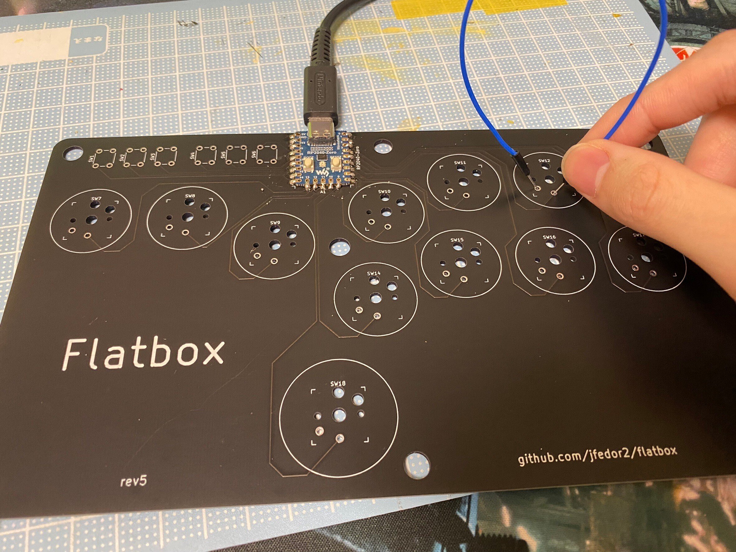 レバーレスコントローラー アケコン HitBox 自作 11ボタン ブルー