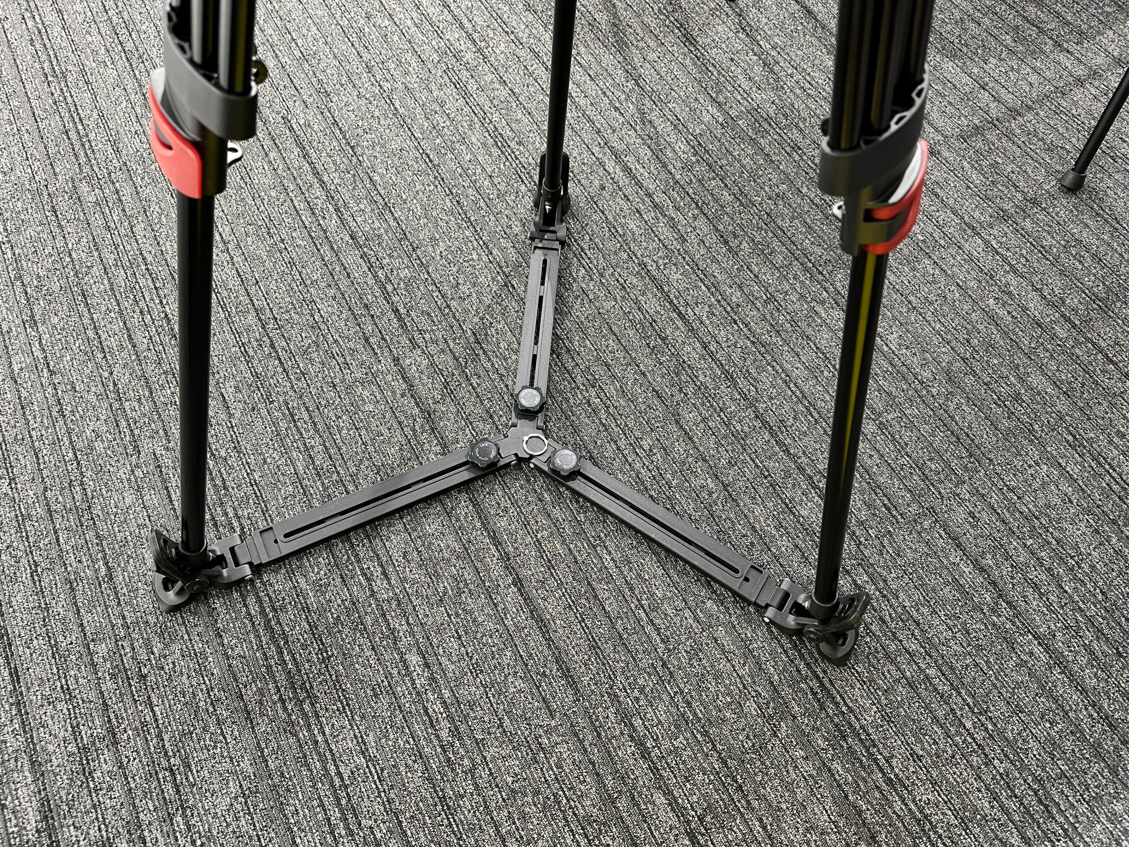 耐荷重15kg?のコスパ最強三脚 miliboo プロ三脚 MTT609A 耐荷重15kg?のコスパ最強三脚 miliboo プロ三脚 MTT609A