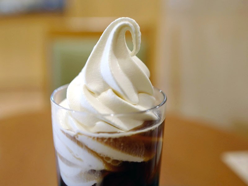 コーヒーフロート！｜サカキシンイチロウ