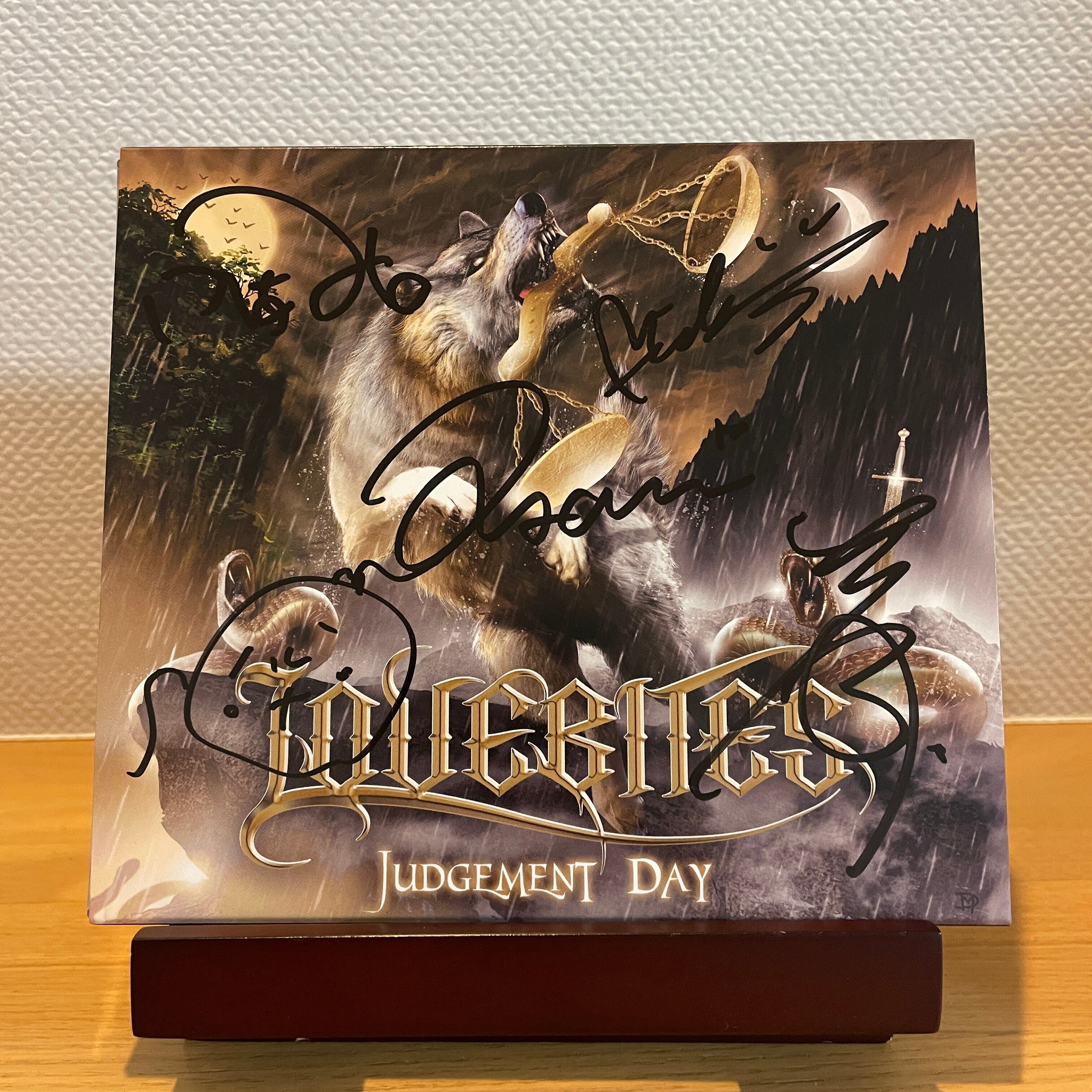 LOVEBITESの4thアルバム「JUDGEMENT DAY」－史上最速の爆速