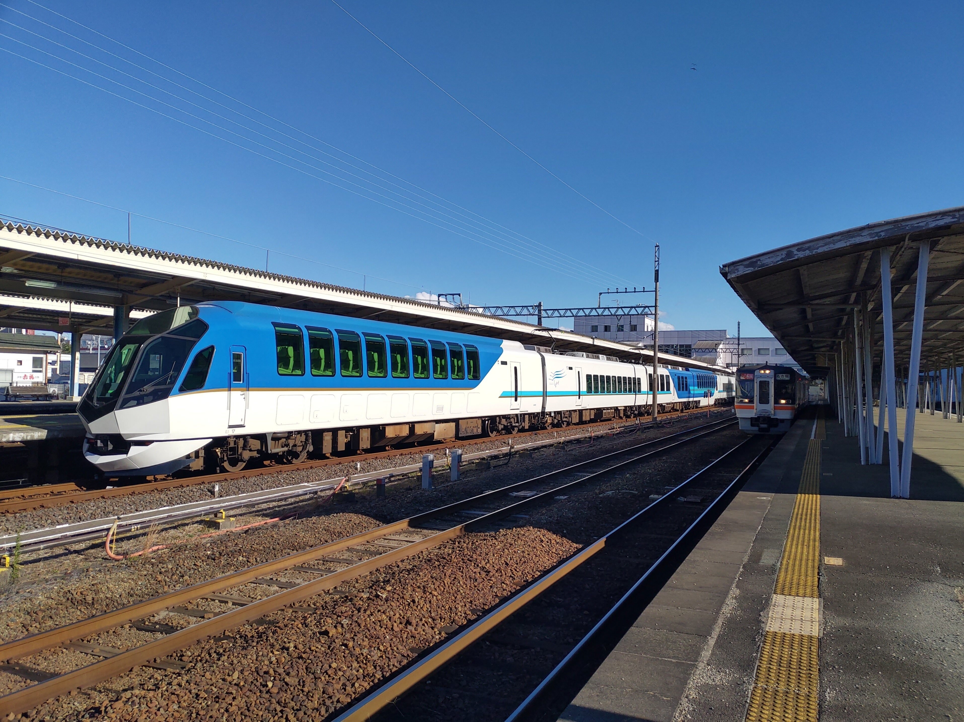 近鉄電車全部乗る③ 山田線・鳥羽線・志摩線｜栗鯊