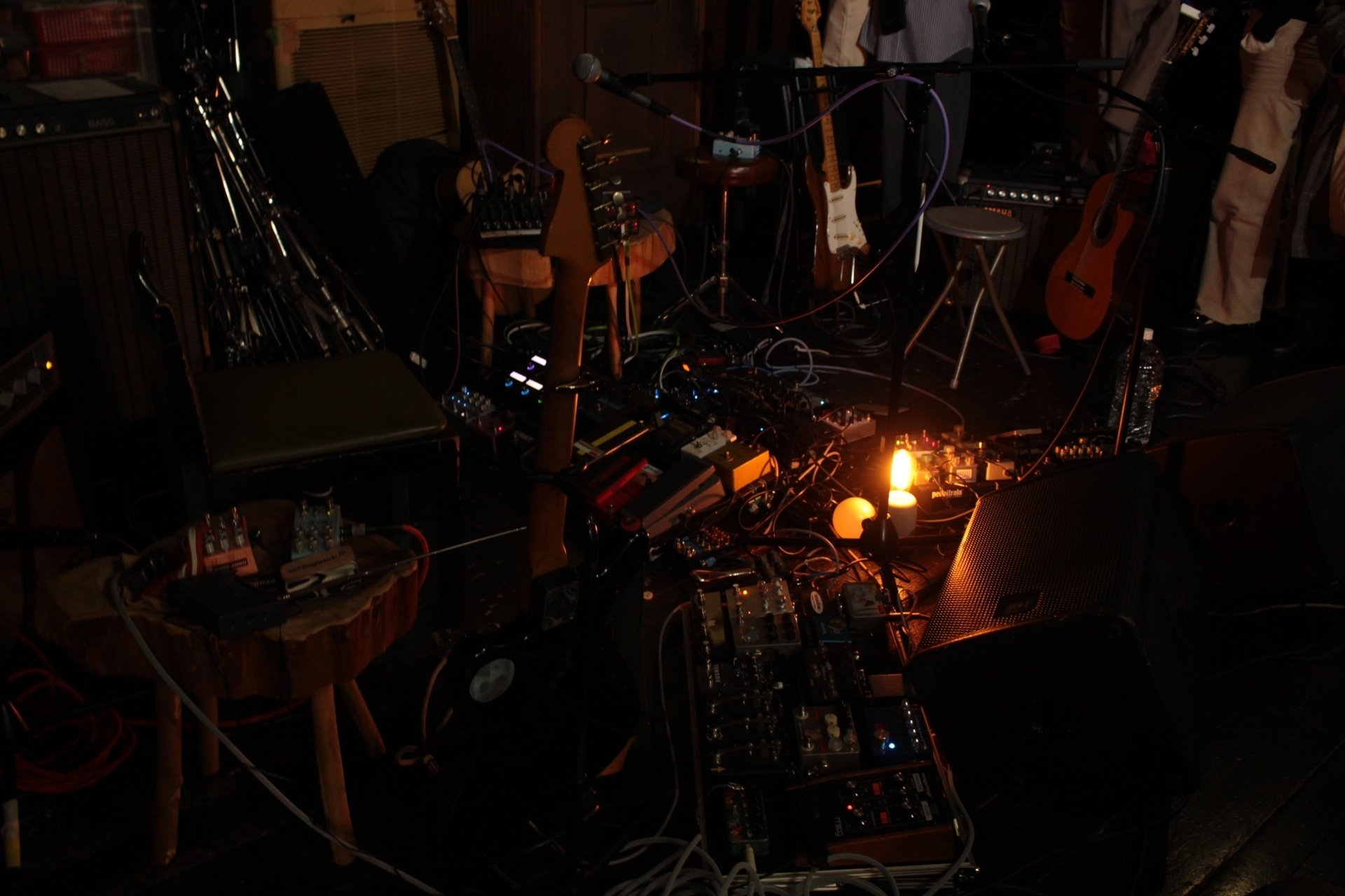 移動する鏡と対面する 君島大空×西田修大 ｜小林思考帳