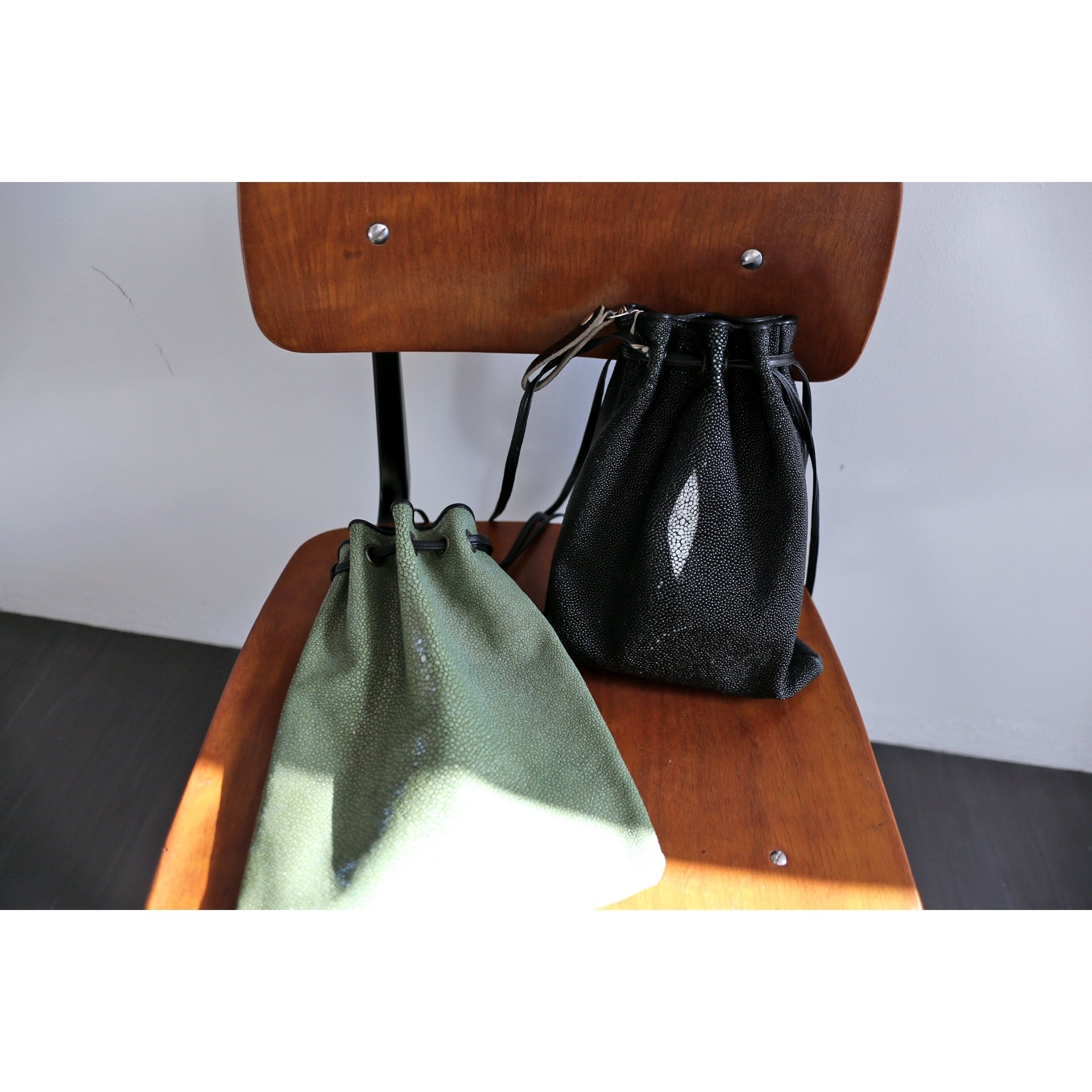 半額！O'DEM オデム合切袋 9inch 巾着　レショップ購入　ブラック　巾着 半額！O´DEM オデム合切袋 9inch 巾着 レショップ購入 ブラック 巾着