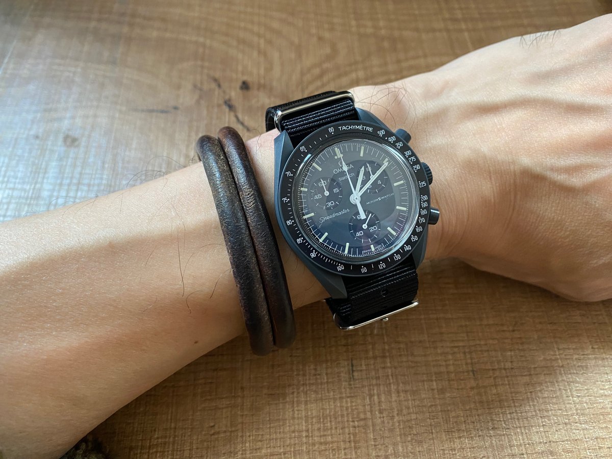 Omega 純正NATOストラップ 純正 正規品◇OMEGA オメガ◇NATO 時計 ベルト ストラップ オメガ natoベルト 純正 OMEGA  オメガ 純正 NATOベルト ナトーベルト ラグ幅22mm 4本セット 腕時計 正規品 / 40384 4万円台の新作「手巻き×軍顔時計 」ときたら夏はやっぱりNATOベルト ...