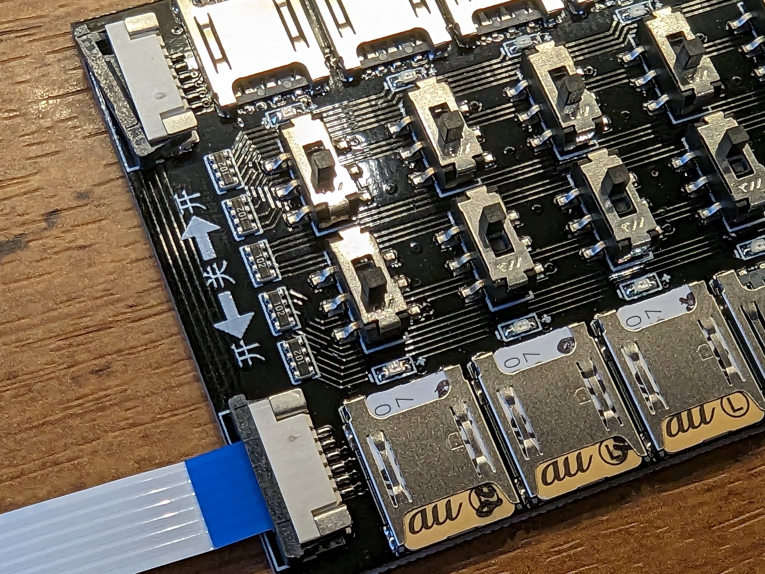 20連SIMスイッチャーかんたんガイド(ver2.0)|hickalino 20連SIMスイッチャーかんたんガイド(ver2.0)|hickalino