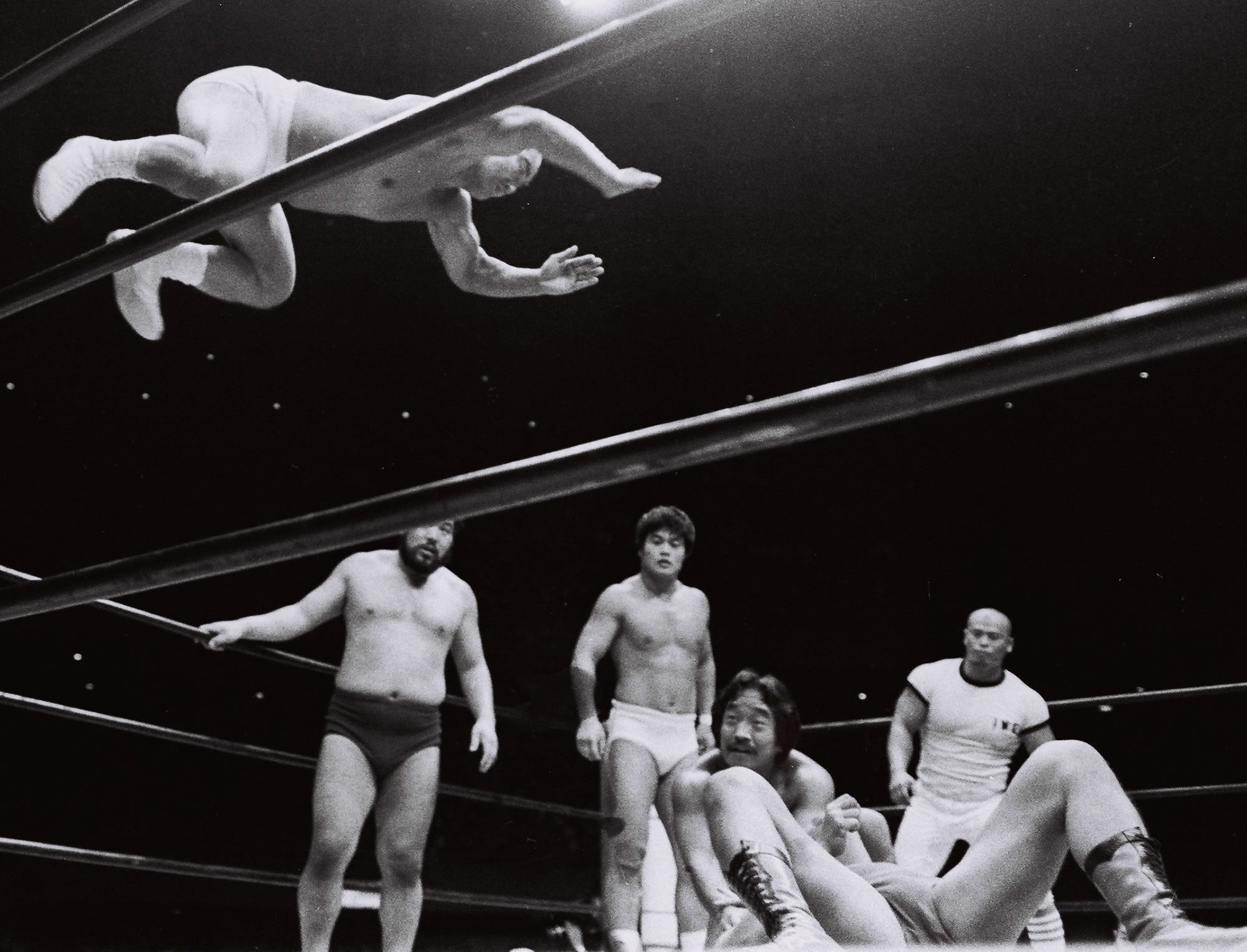 プロレス1976年8月号 1976年の全日本プロレス 5.1. 両国日大講堂 大木金太郎対アブドーラ