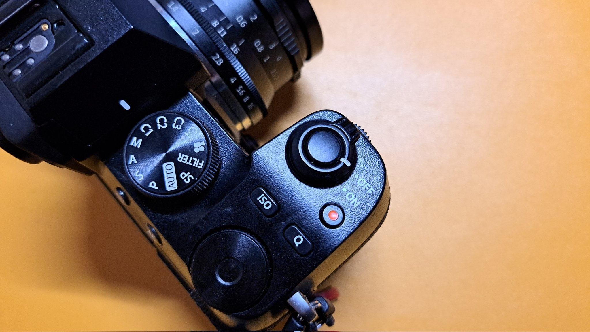 FUJIFILM X-S10の感想｜うにょーん