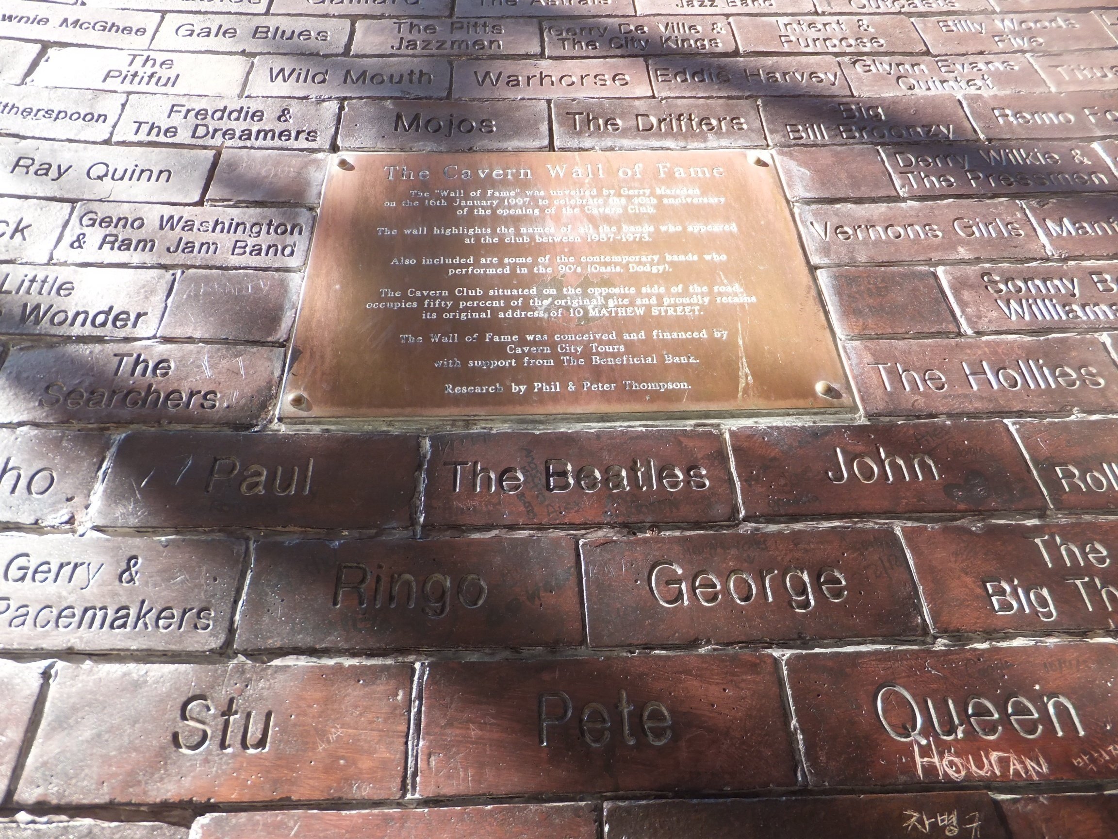 ビートルズ キャバーンクラブのレンガ 《完全限定品》THE BEATLES