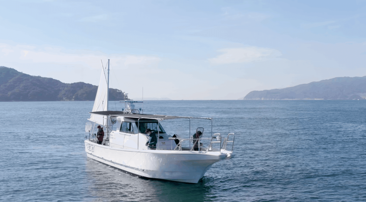 釣れる魚、釣れない魚を見極める?! 最新機器を使いこなす遊漁船
