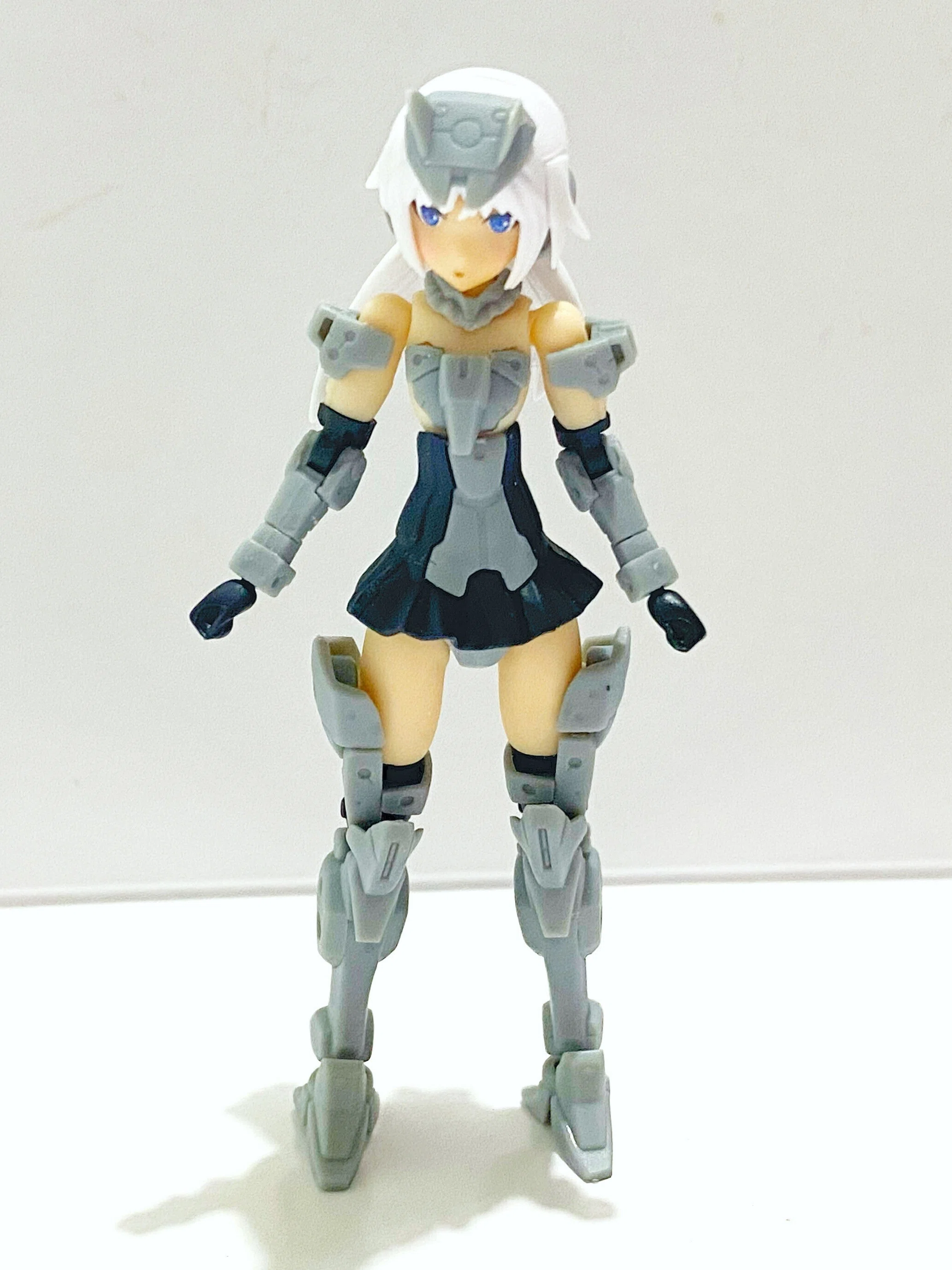 世界最小の美少女プラモと、「プラモデル」のミニチュアと。｜nyapoona