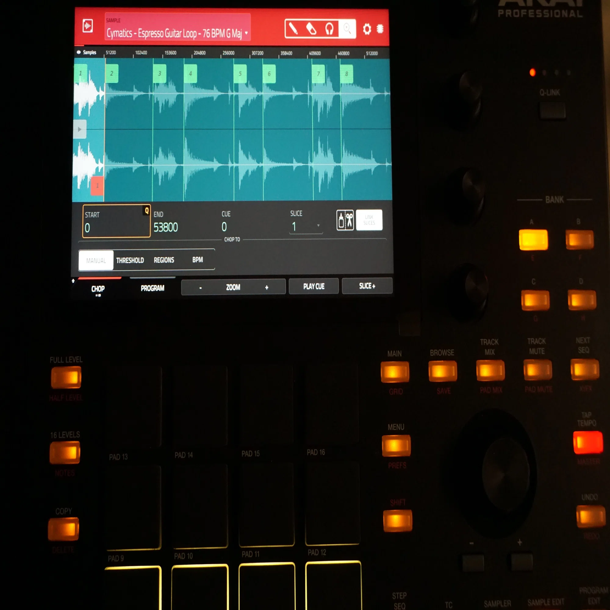 AKAI MPC ONE - 自由と不自由のはざま｜レーシー@曲を作る航海士&Vtuber