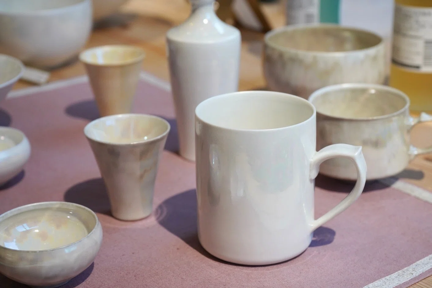 店頭でも大人気】宝石のようなうつわとは？〜陶芸作家・坂本新さんに